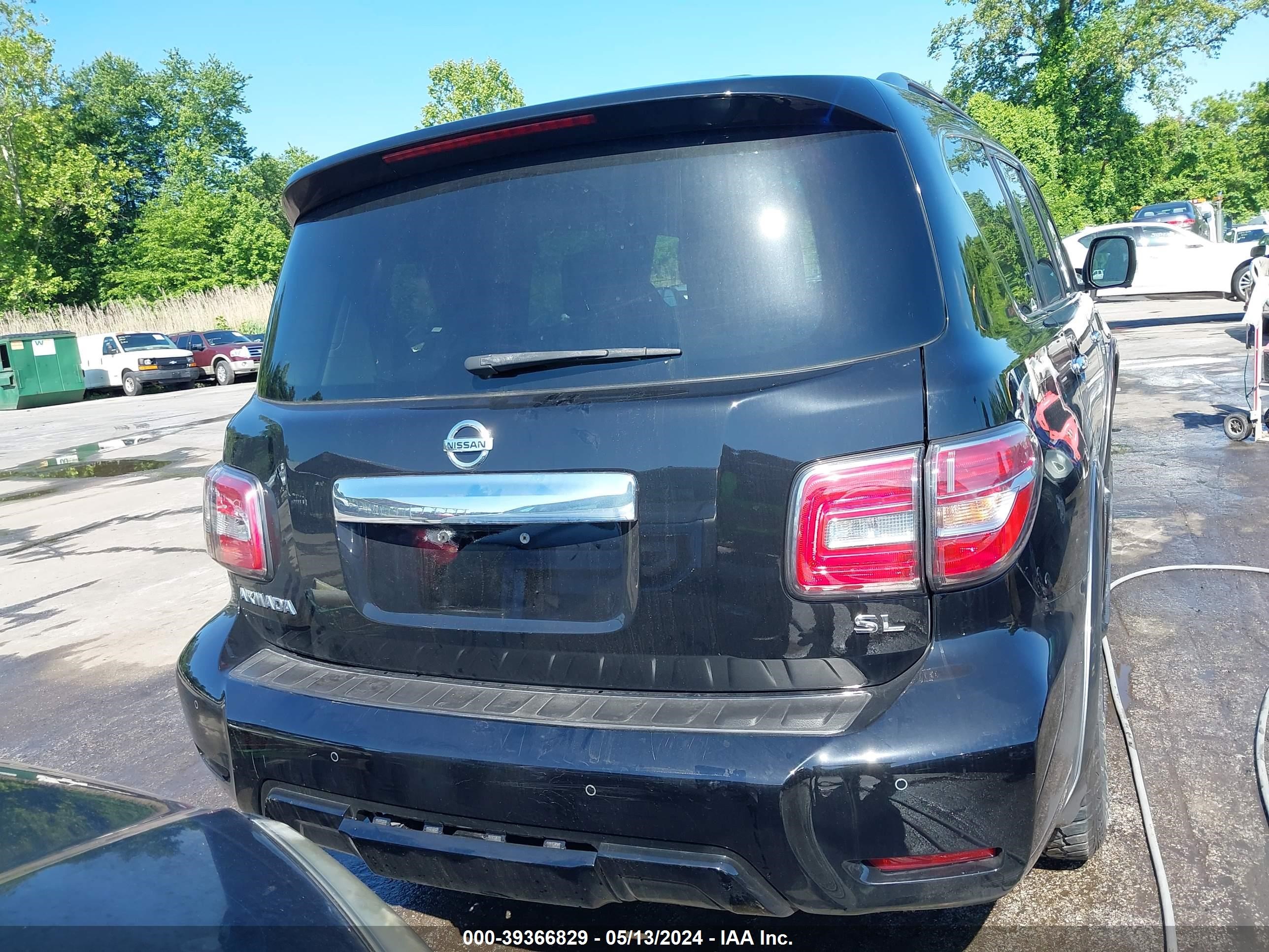 Photo 15 VIN: JN8AY2NC5KX511259 - NISSAN ARMADA 