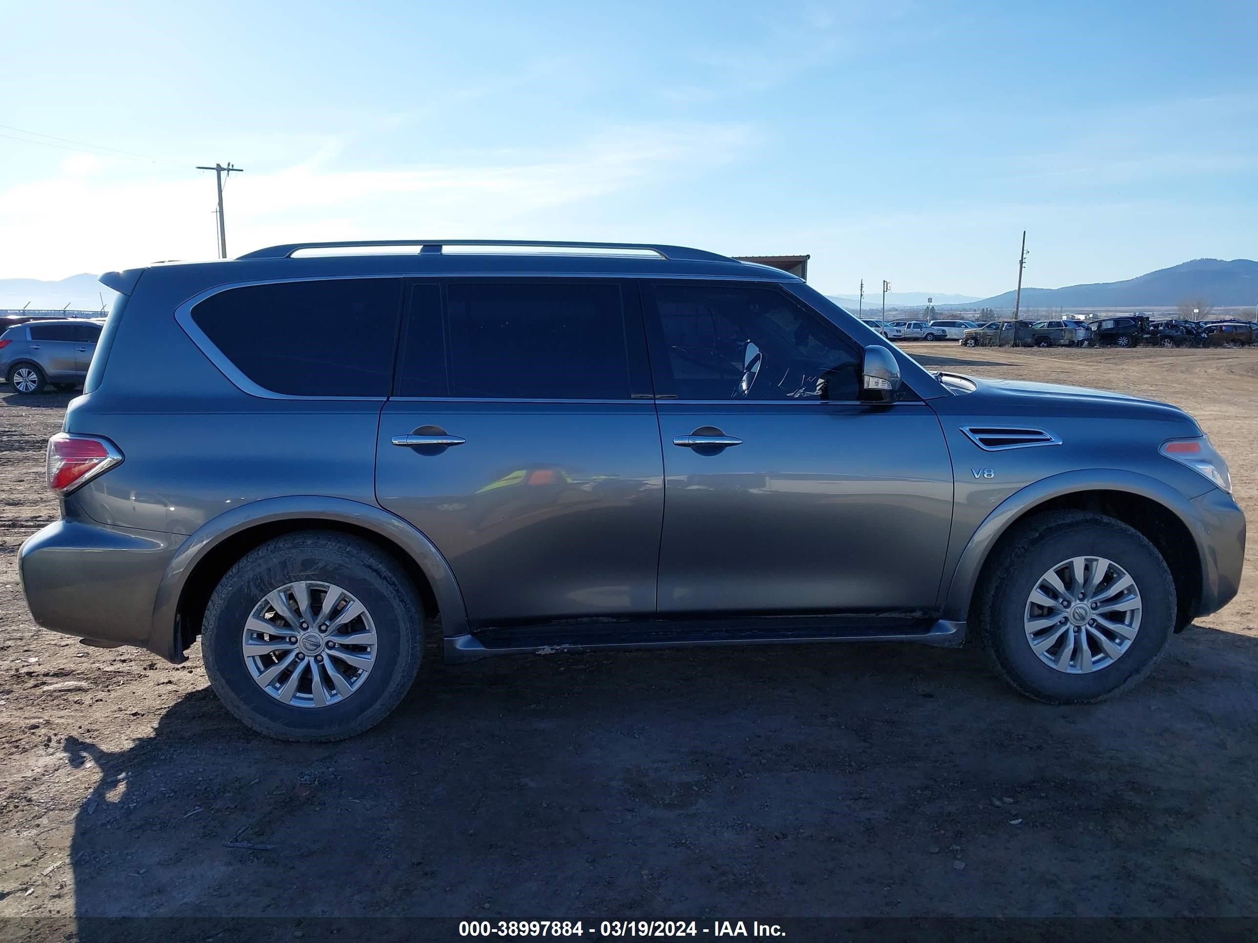 Photo 13 VIN: JN8AY2NC6H9510084 - NISSAN ARMADA 