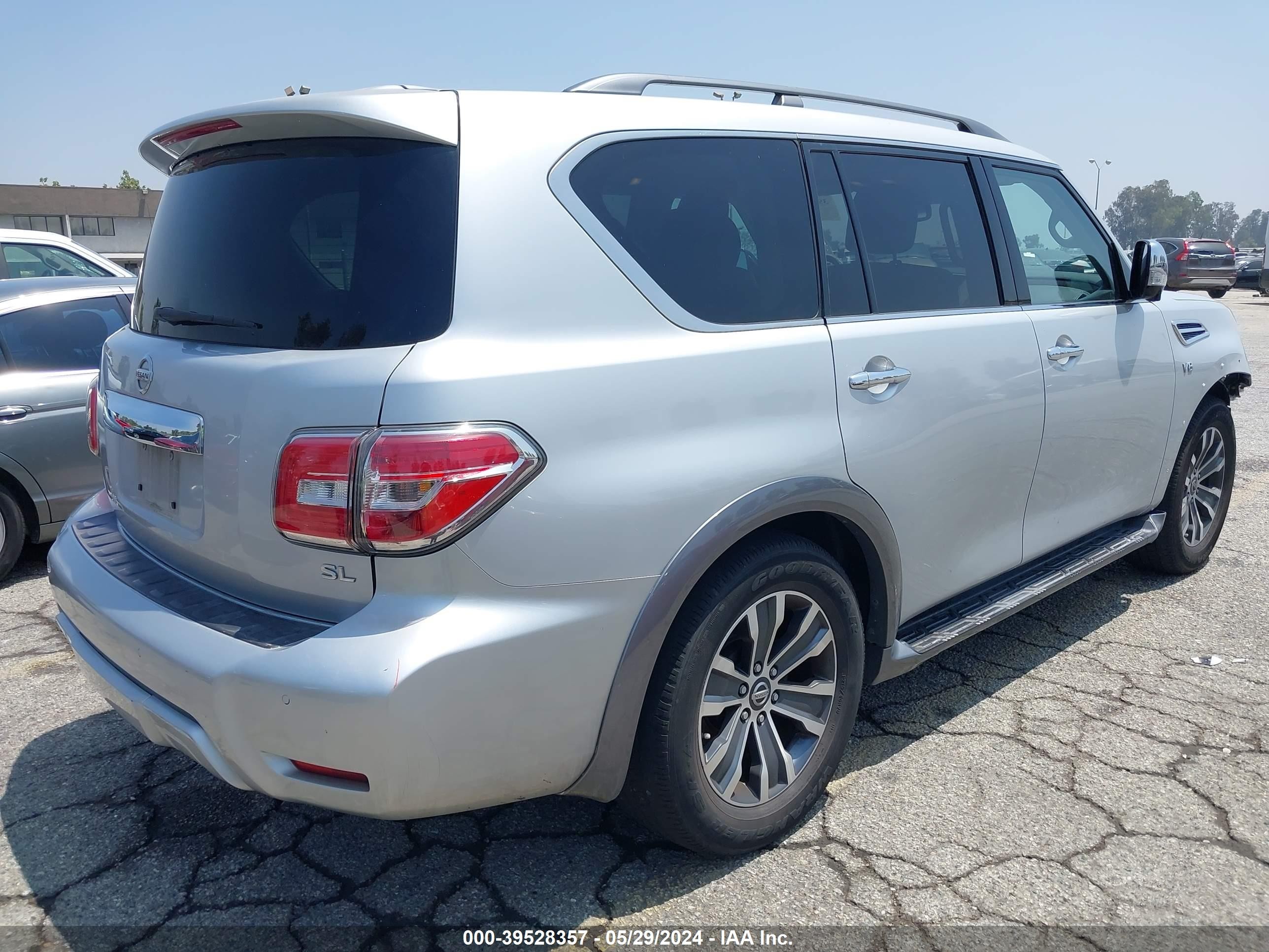 Photo 3 VIN: JN8AY2ND0J9053593 - NISSAN ARMADA 