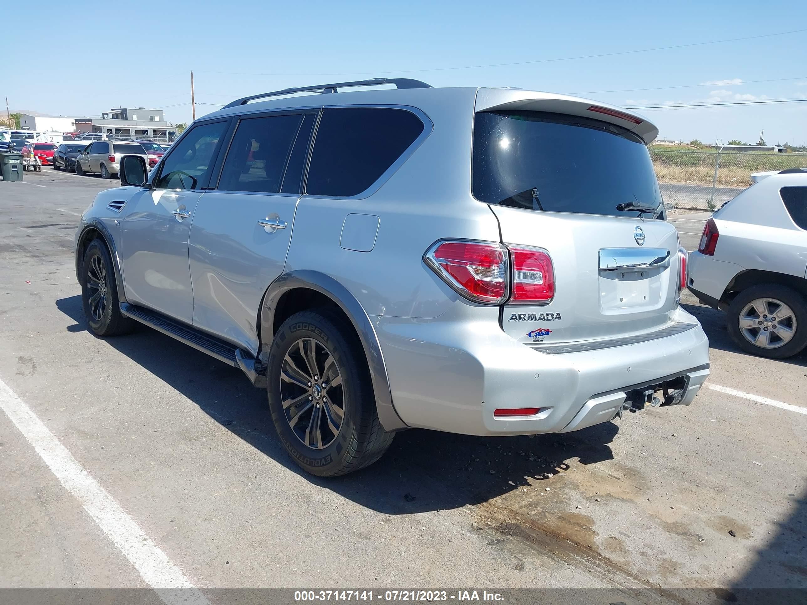 Photo 2 VIN: JN8AY2ND1H9010777 - NISSAN ARMADA 