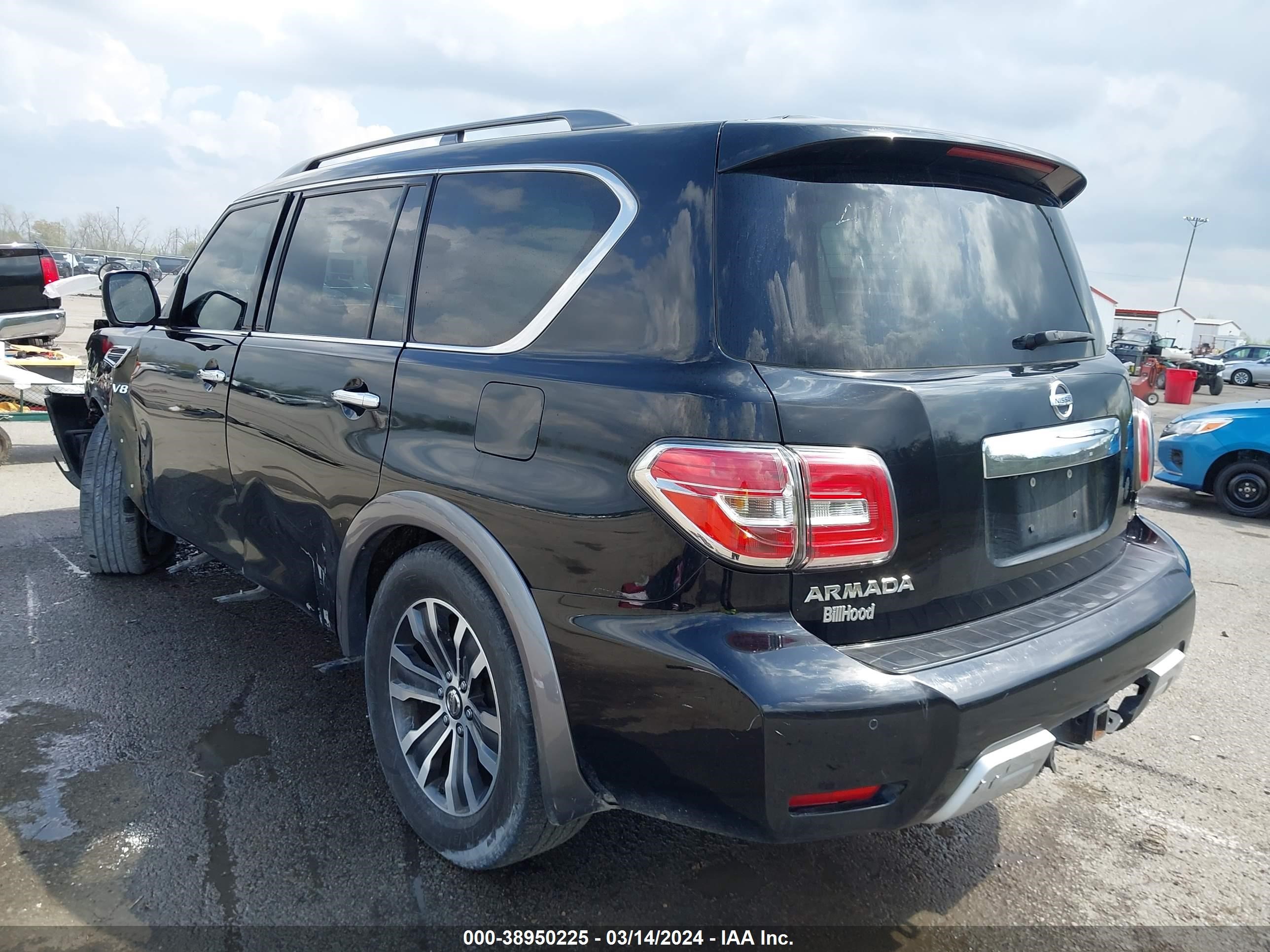 Photo 2 VIN: JN8AY2ND2J9050453 - NISSAN ARMADA 