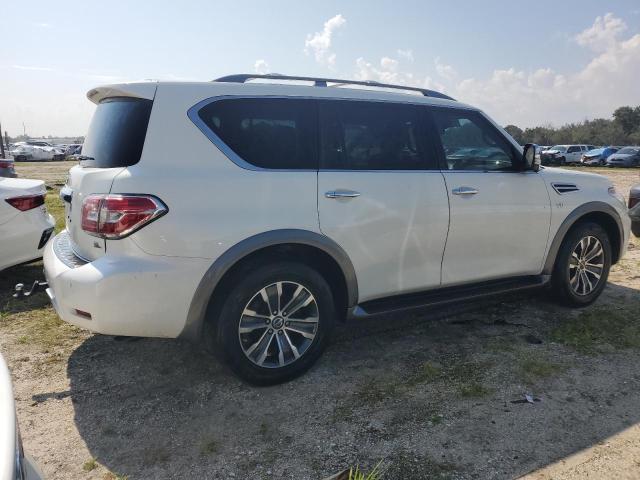 Photo 2 VIN: JN8AY2ND3JX000320 - NISSAN ARMADA SV 