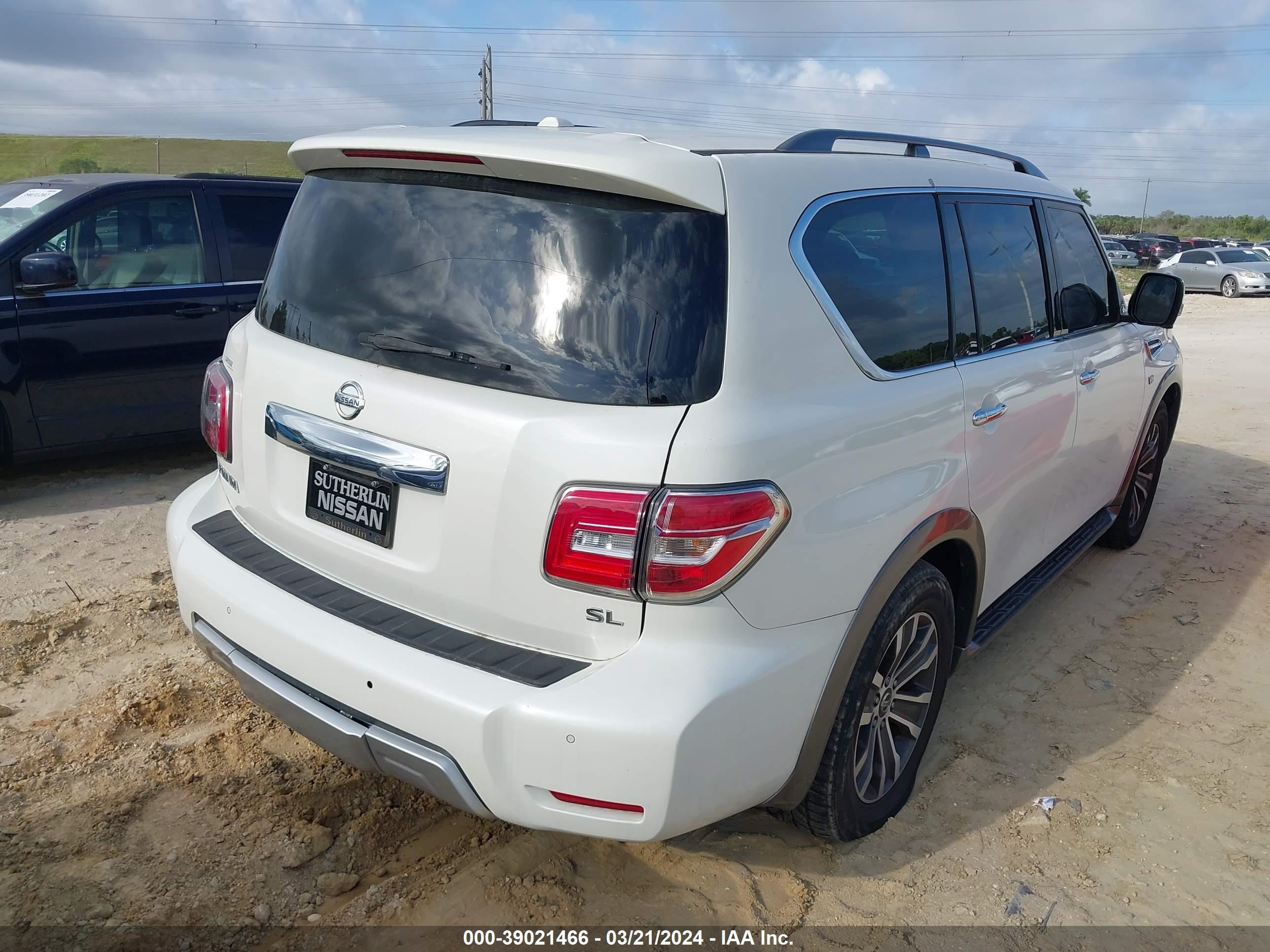 Photo 3 VIN: JN8AY2ND4H9002866 - NISSAN ARMADA 