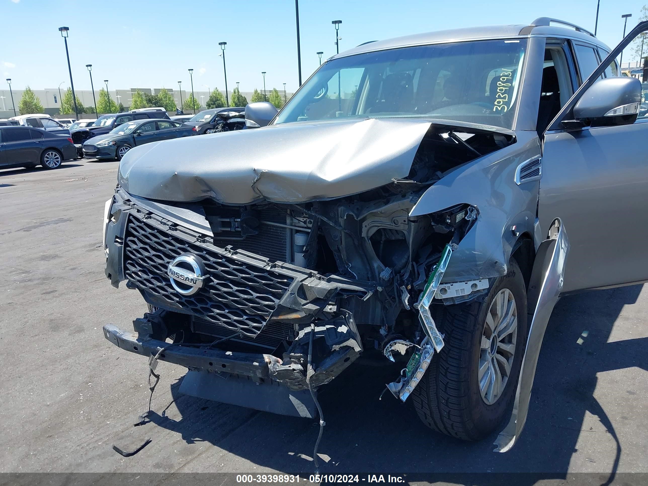 Photo 5 VIN: JN8AY2ND4H9004052 - NISSAN ARMADA 