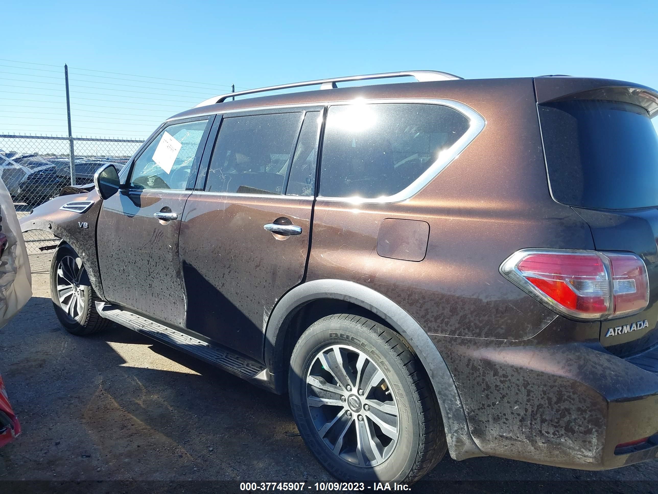 Photo 14 VIN: JN8AY2ND5J9052312 - NISSAN ARMADA 