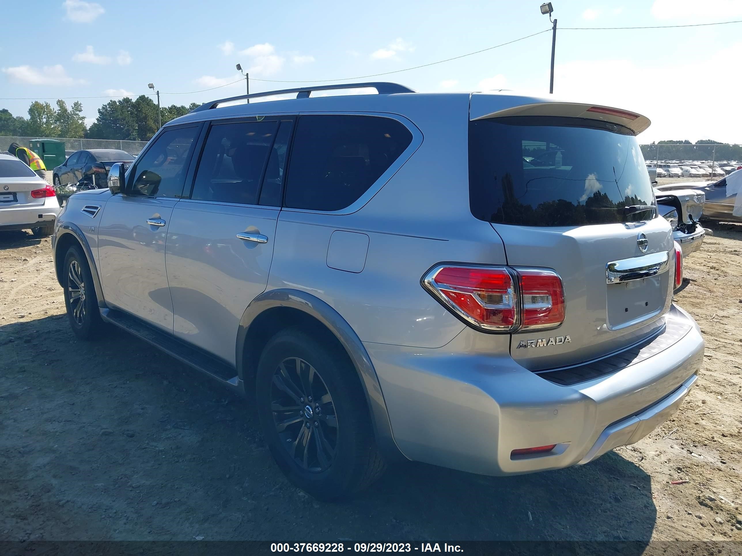 Photo 2 VIN: JN8AY2ND7H9000710 - NISSAN ARMADA 