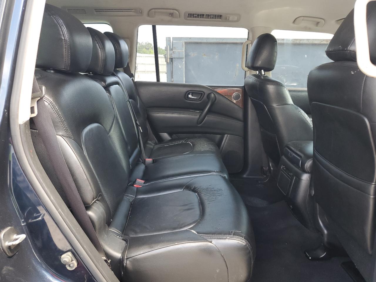 Photo 10 VIN: JN8AY2ND7H9010993 - NISSAN ARMADA 