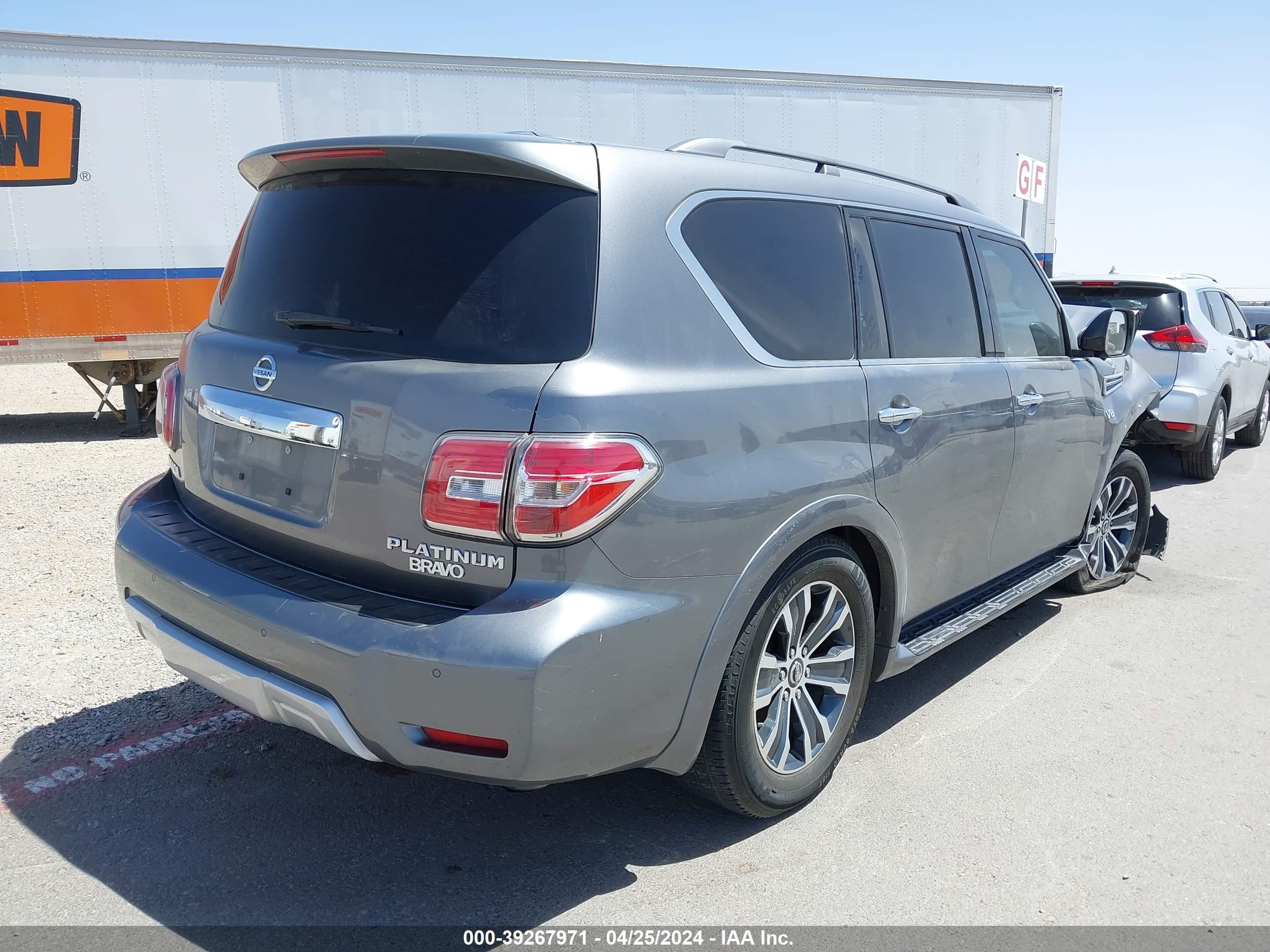 Photo 3 VIN: JN8AY2ND8JX001382 - NISSAN ARMADA 