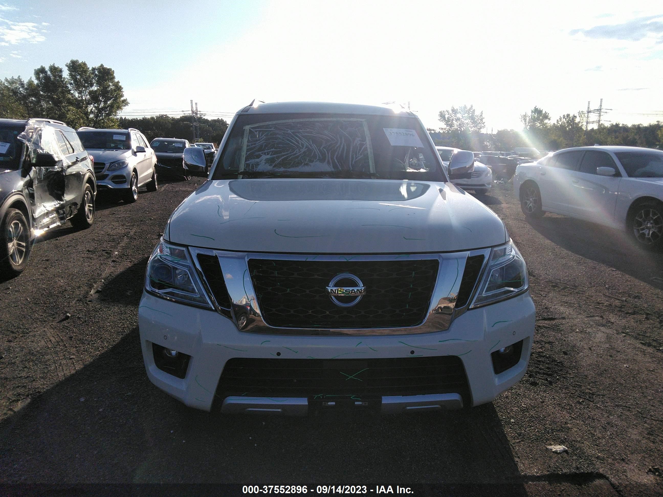 Photo 11 VIN: JN8AY2NEXH9700858 - NISSAN ARMADA 