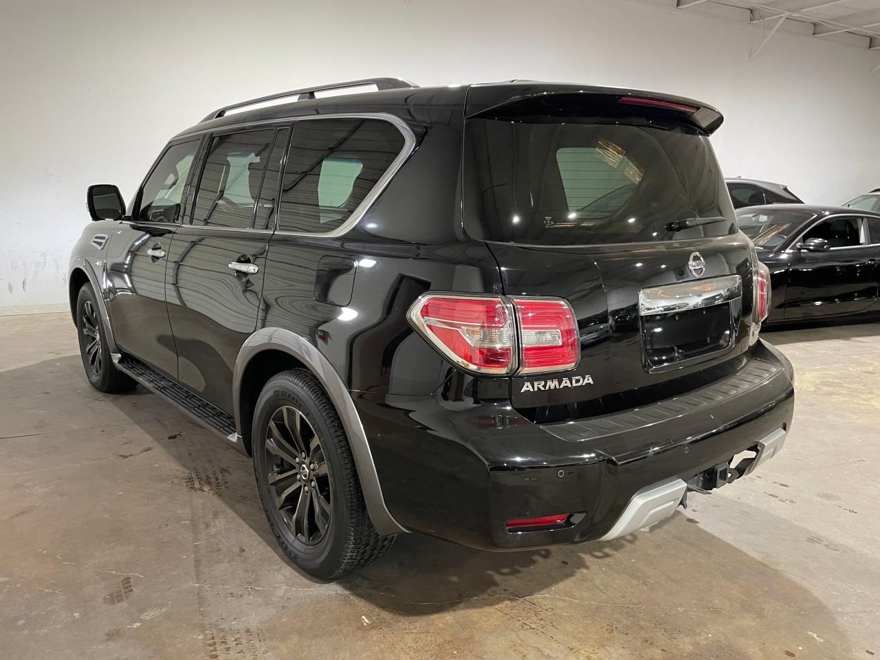 Photo 2 VIN: JN8AY2NF5H9302787 - NISSAN ARMADA 