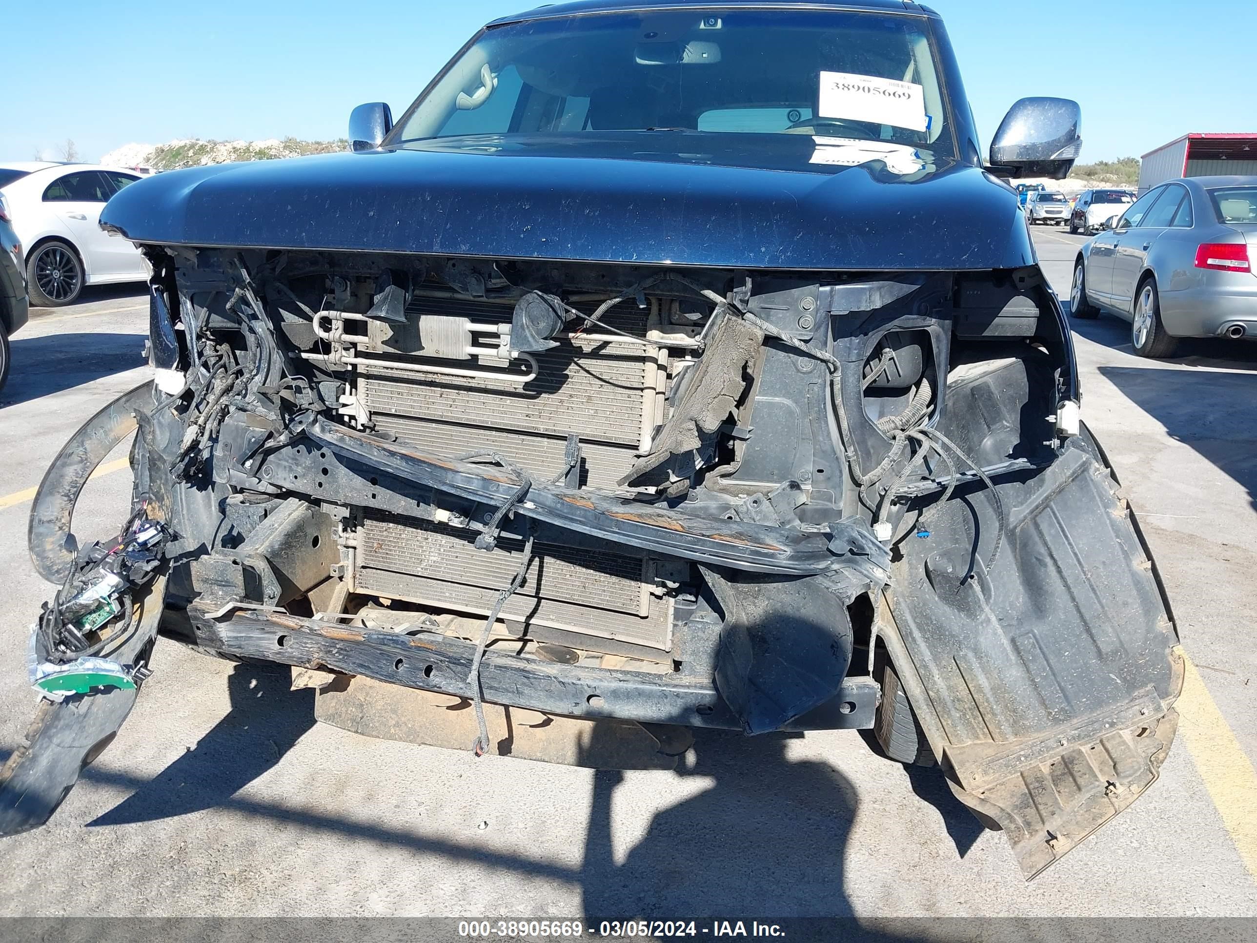 Photo 5 VIN: JN8AY2NF9H9304848 - NISSAN ARMADA 