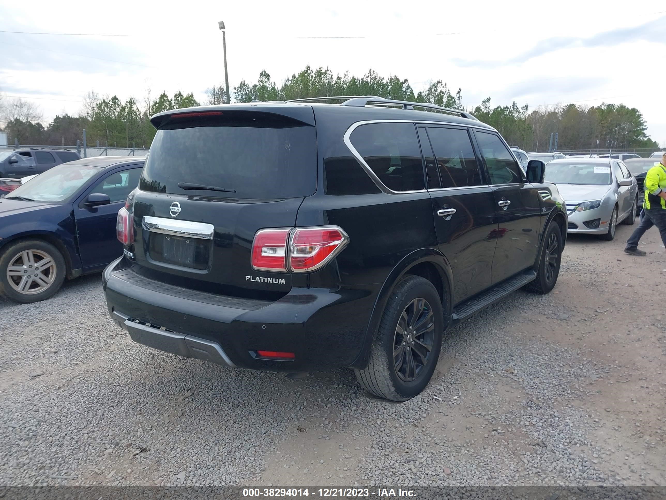 Photo 3 VIN: JN8AY2NFXK9353015 - NISSAN ARMADA 