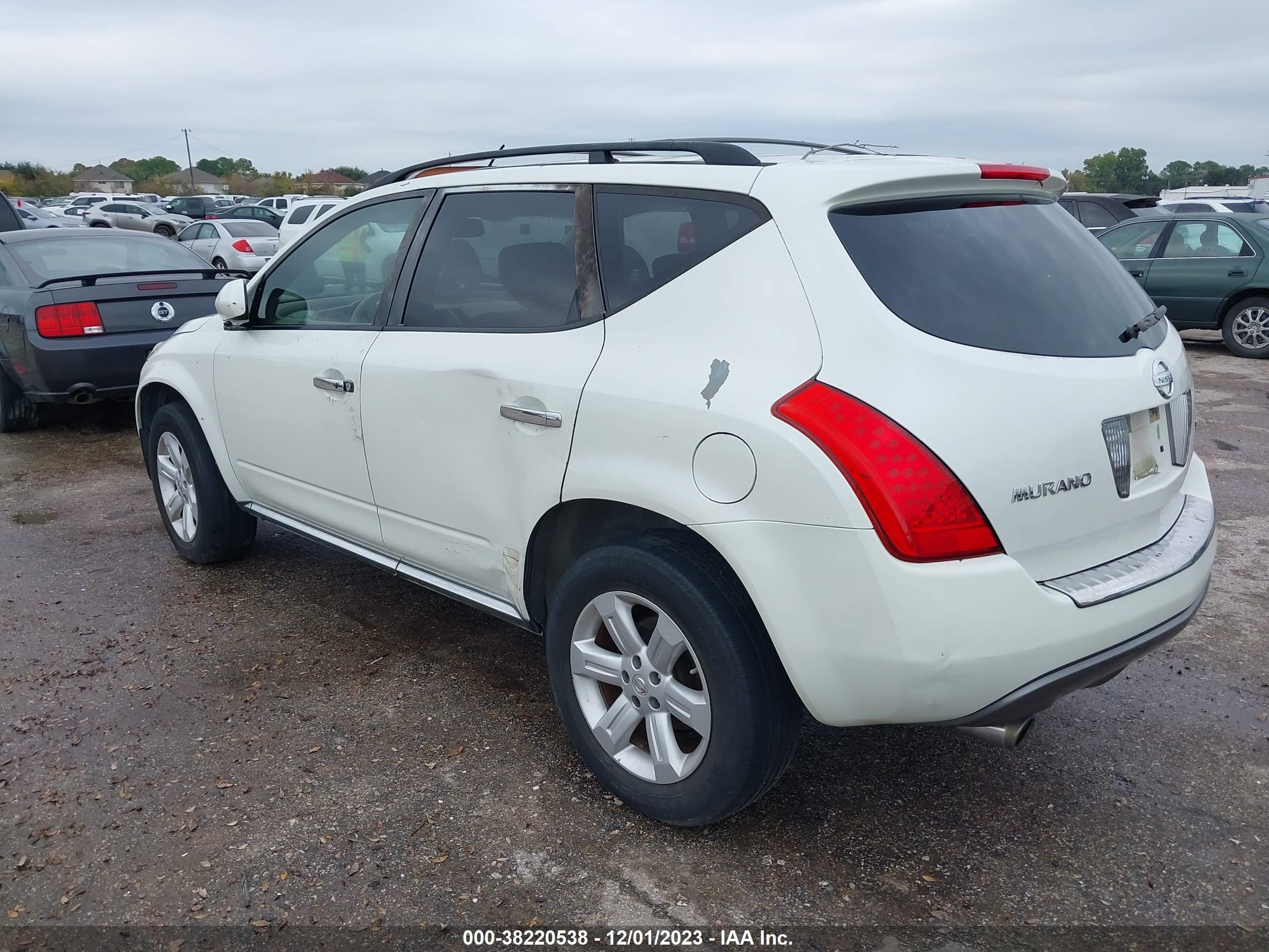 Photo 2 VIN: JN8AZ08T37W515367 - NISSAN MURANO 