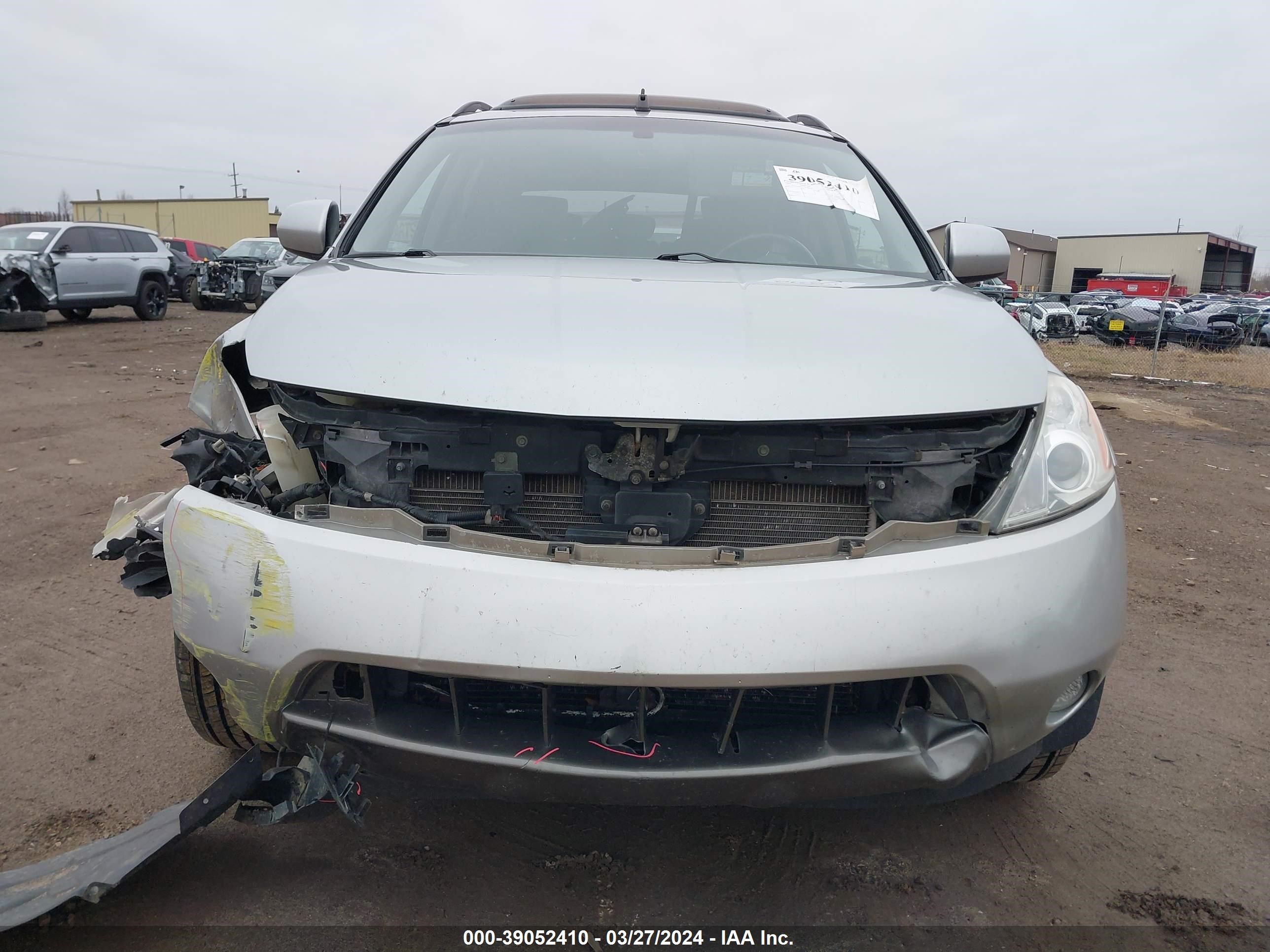 Photo 5 VIN: JN8AZ08W55W440324 - NISSAN MURANO 