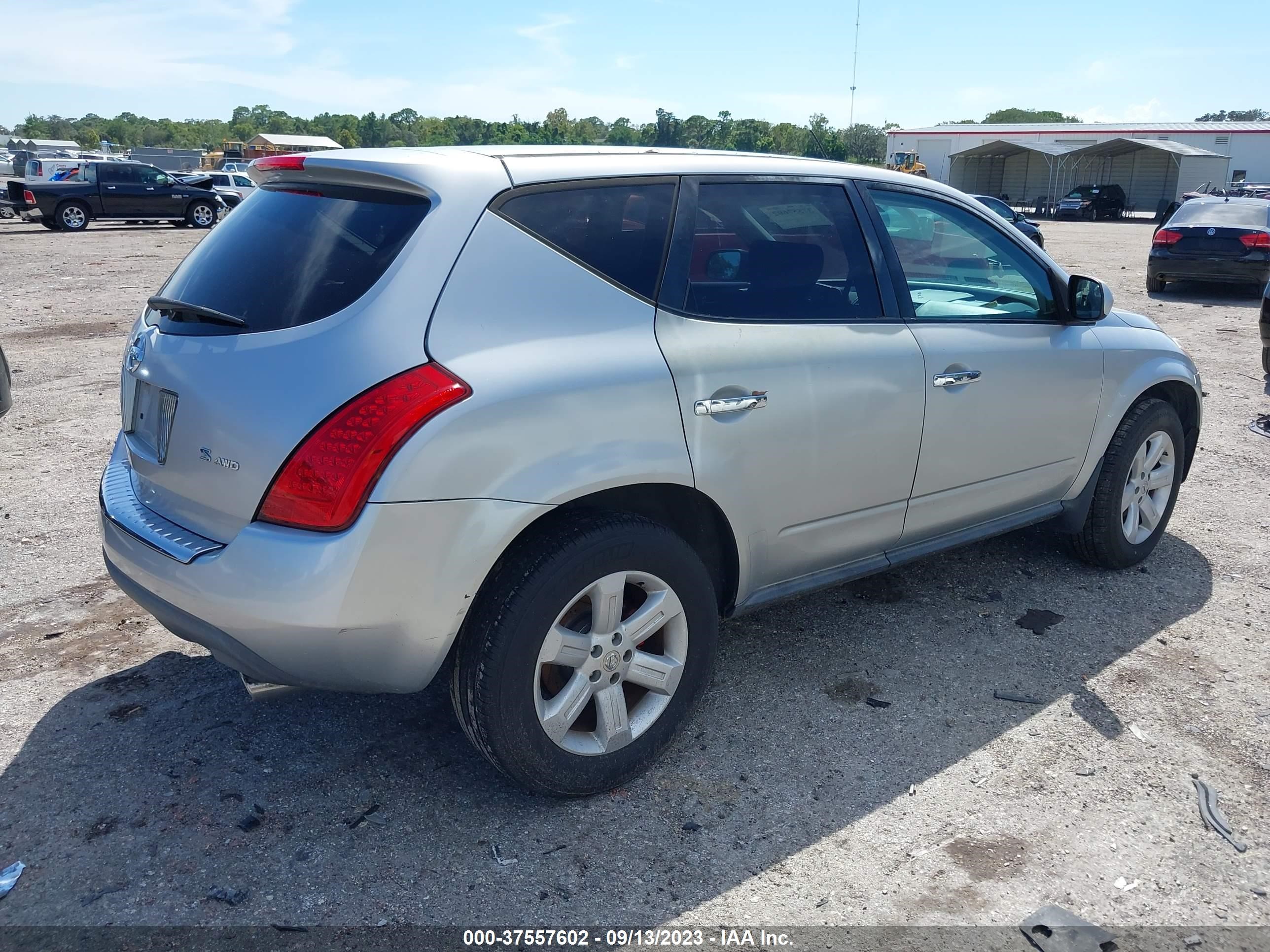 Photo 3 VIN: JN8AZ08W97W624636 - NISSAN MURANO 