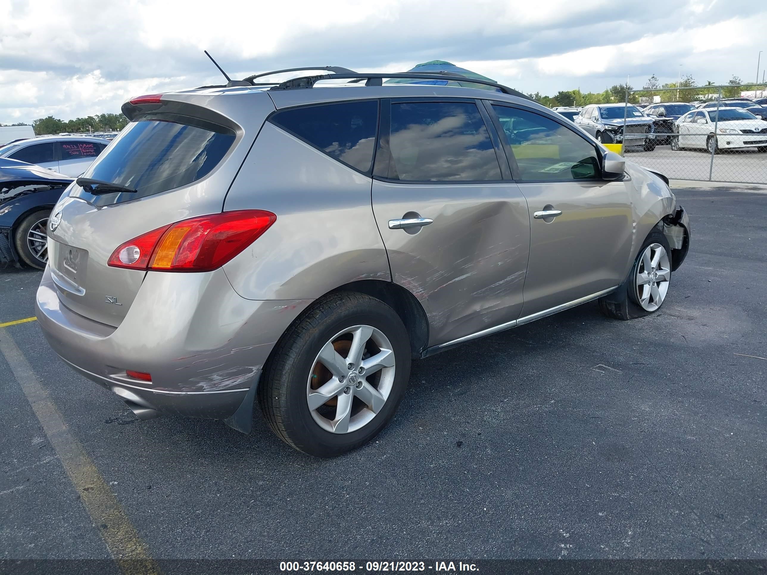 Photo 3 VIN: JN8AZ18U29W021079 - NISSAN MURANO 