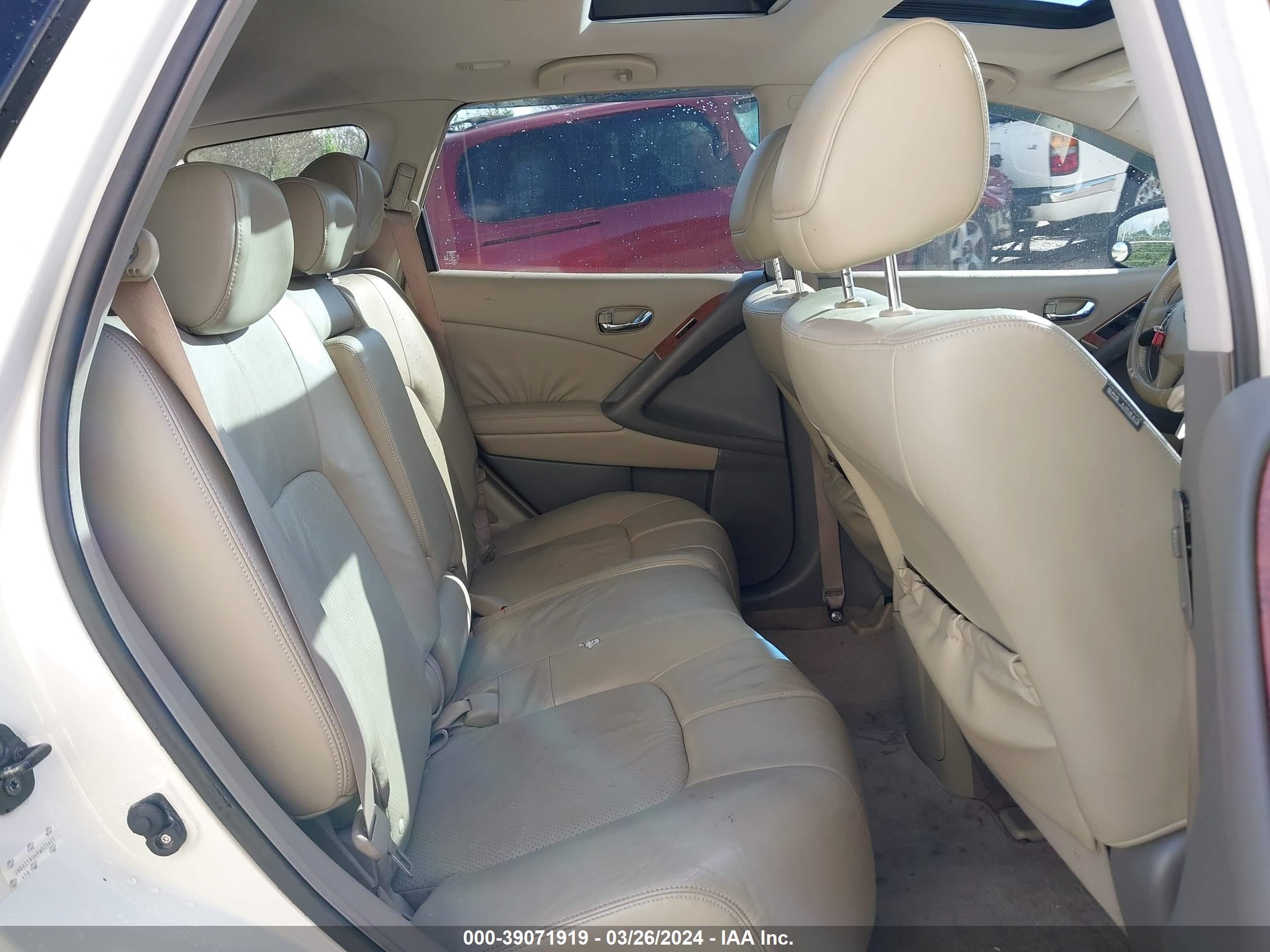 Photo 7 VIN: JN8AZ18U49W025621 - NISSAN MURANO 