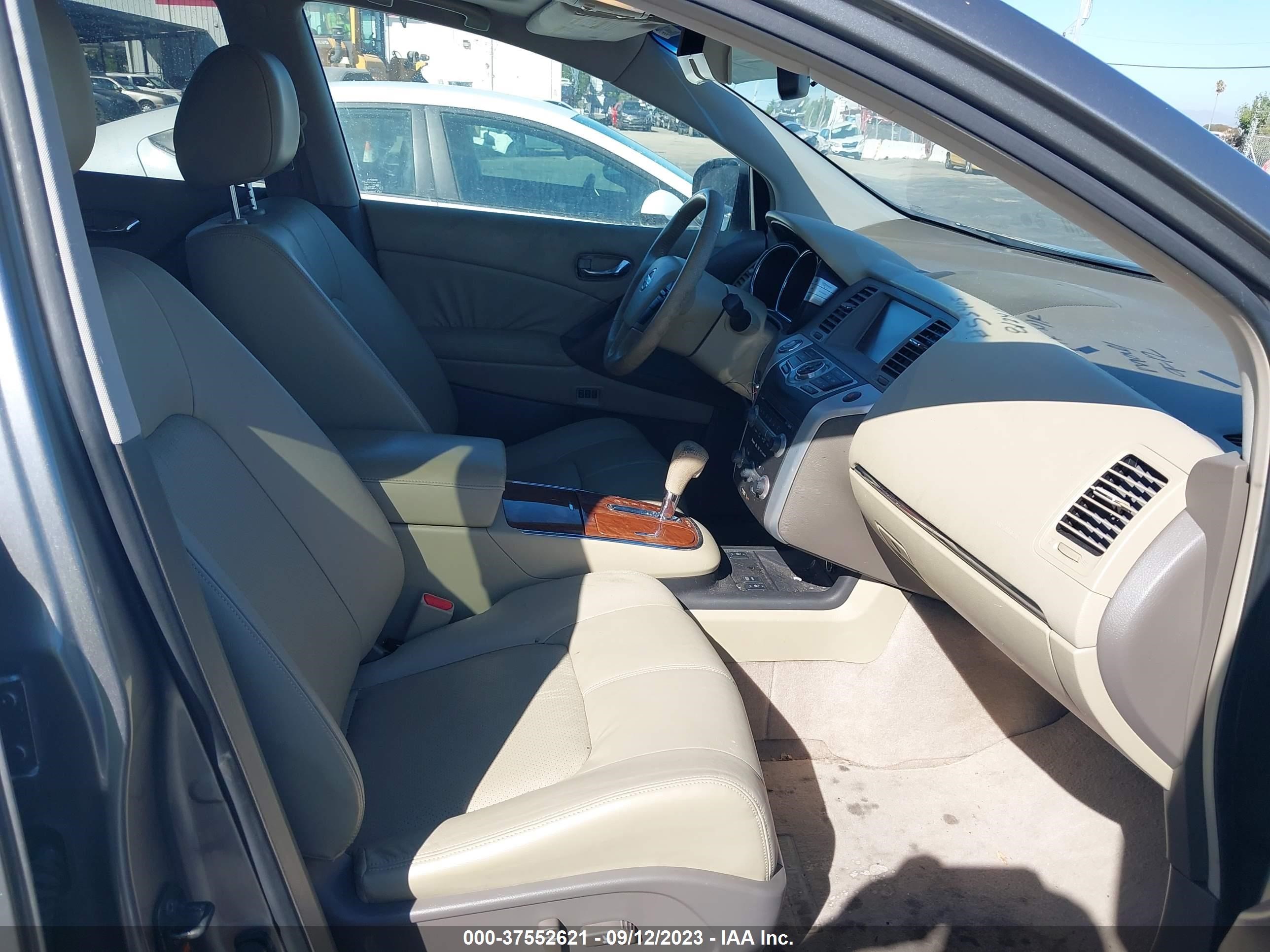 Photo 4 VIN: JN8AZ18W09W108237 - NISSAN MURANO 