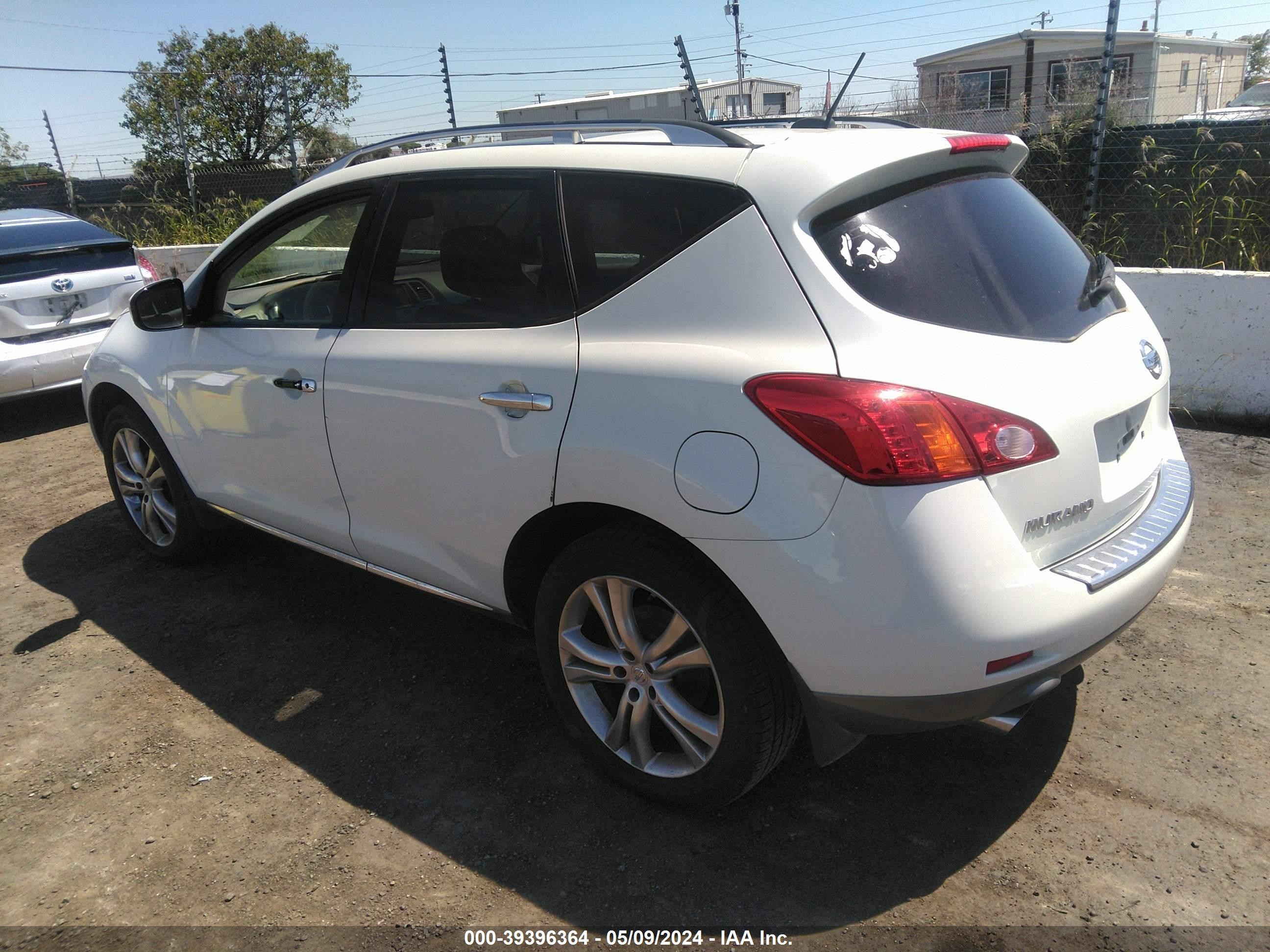 Photo 2 VIN: JN8AZ18W29W160159 - NISSAN MURANO 