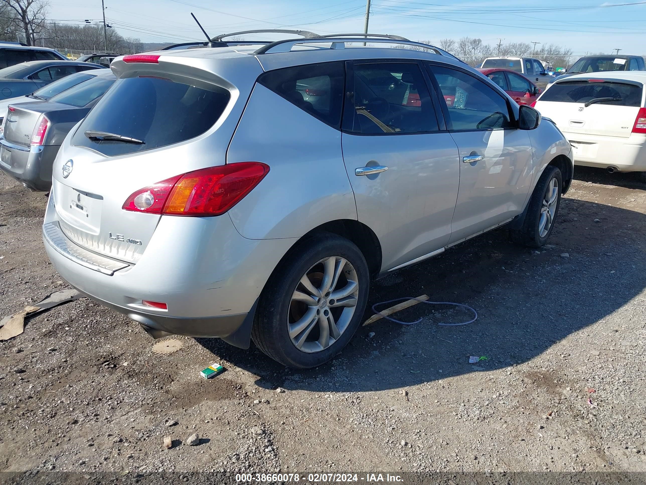 Photo 3 VIN: JN8AZ18W69W150010 - NISSAN MURANO 