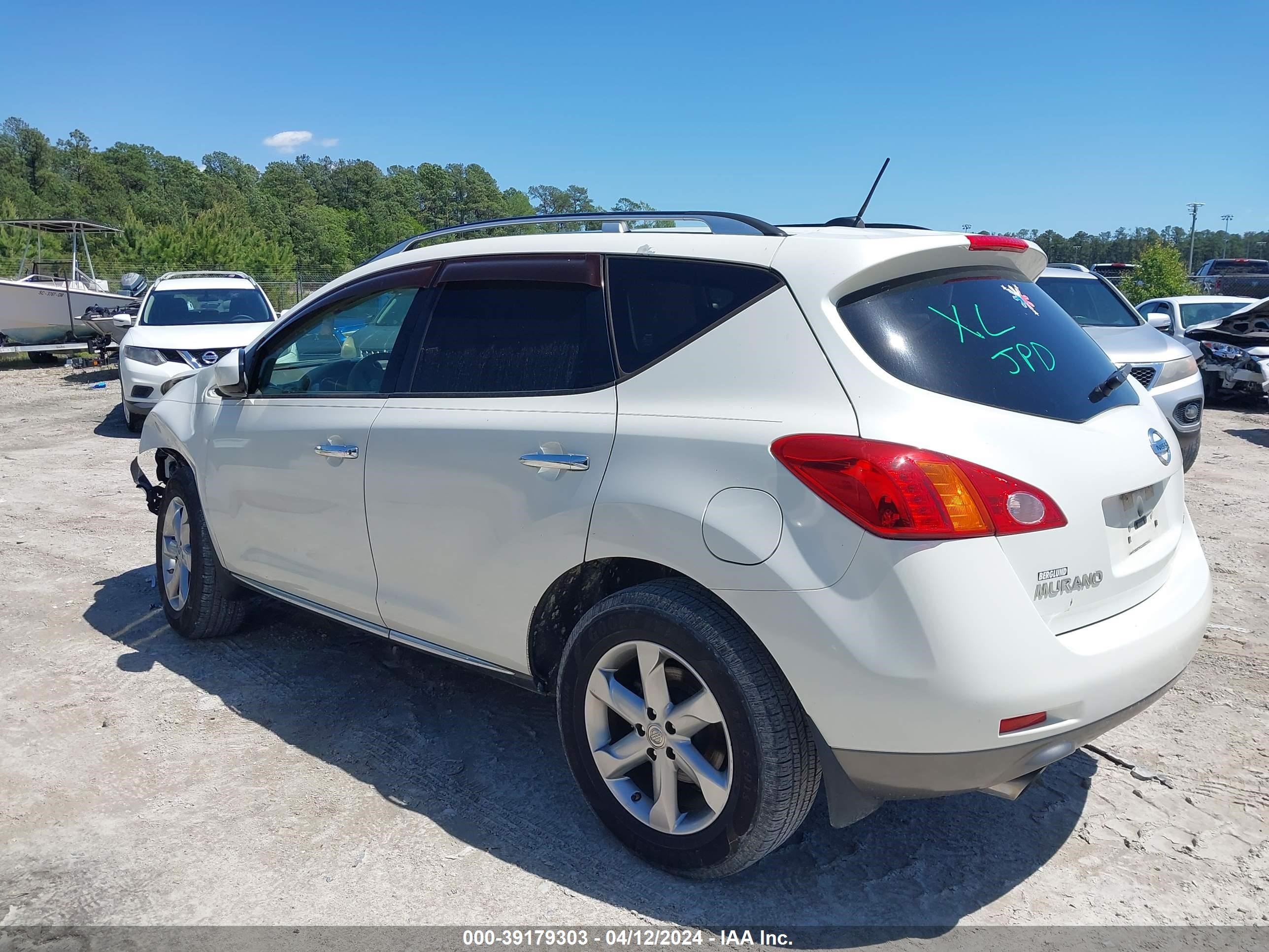 Photo 2 VIN: JN8AZ18W69W209198 - NISSAN MURANO 