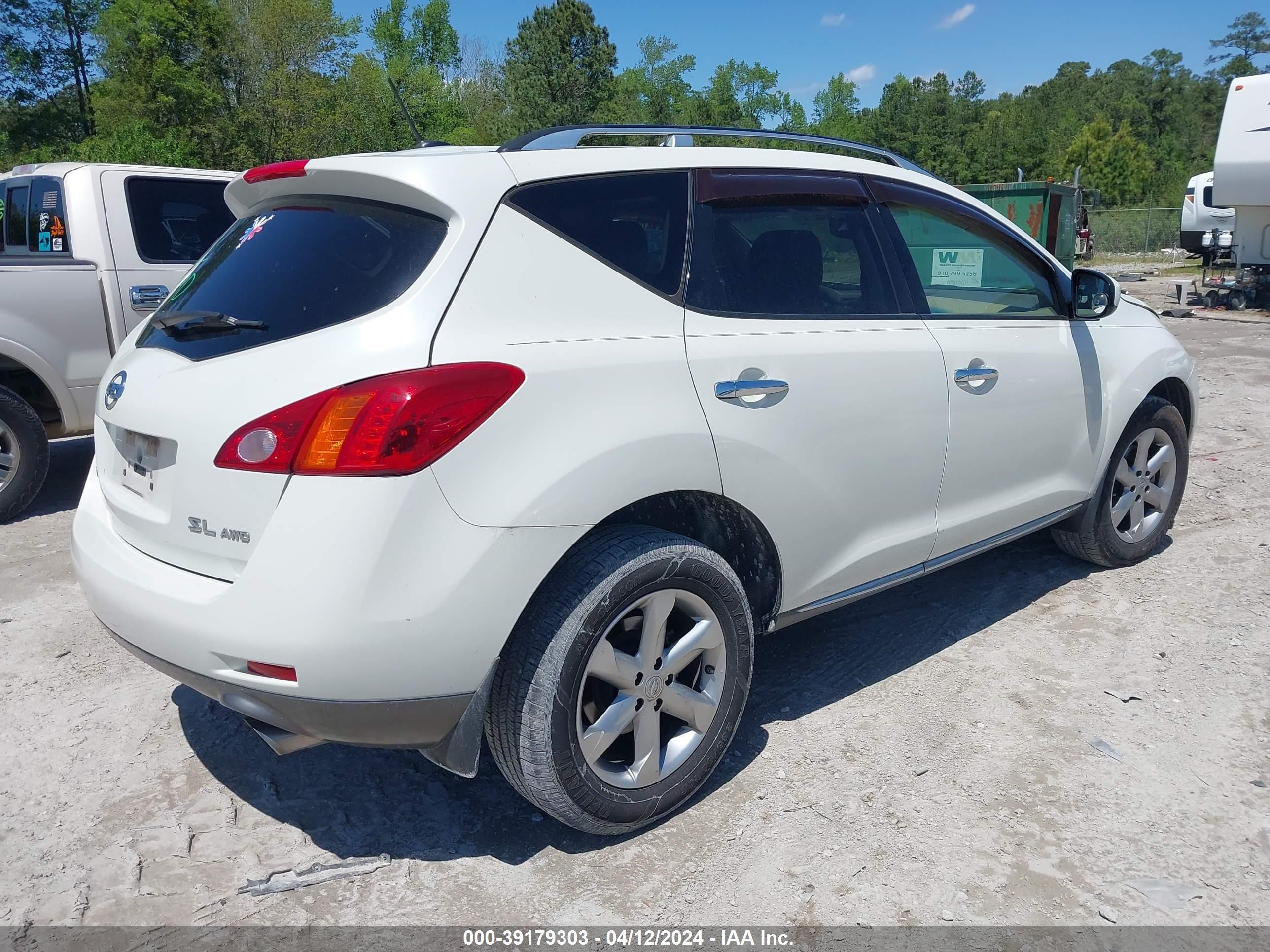 Photo 3 VIN: JN8AZ18W69W209198 - NISSAN MURANO 