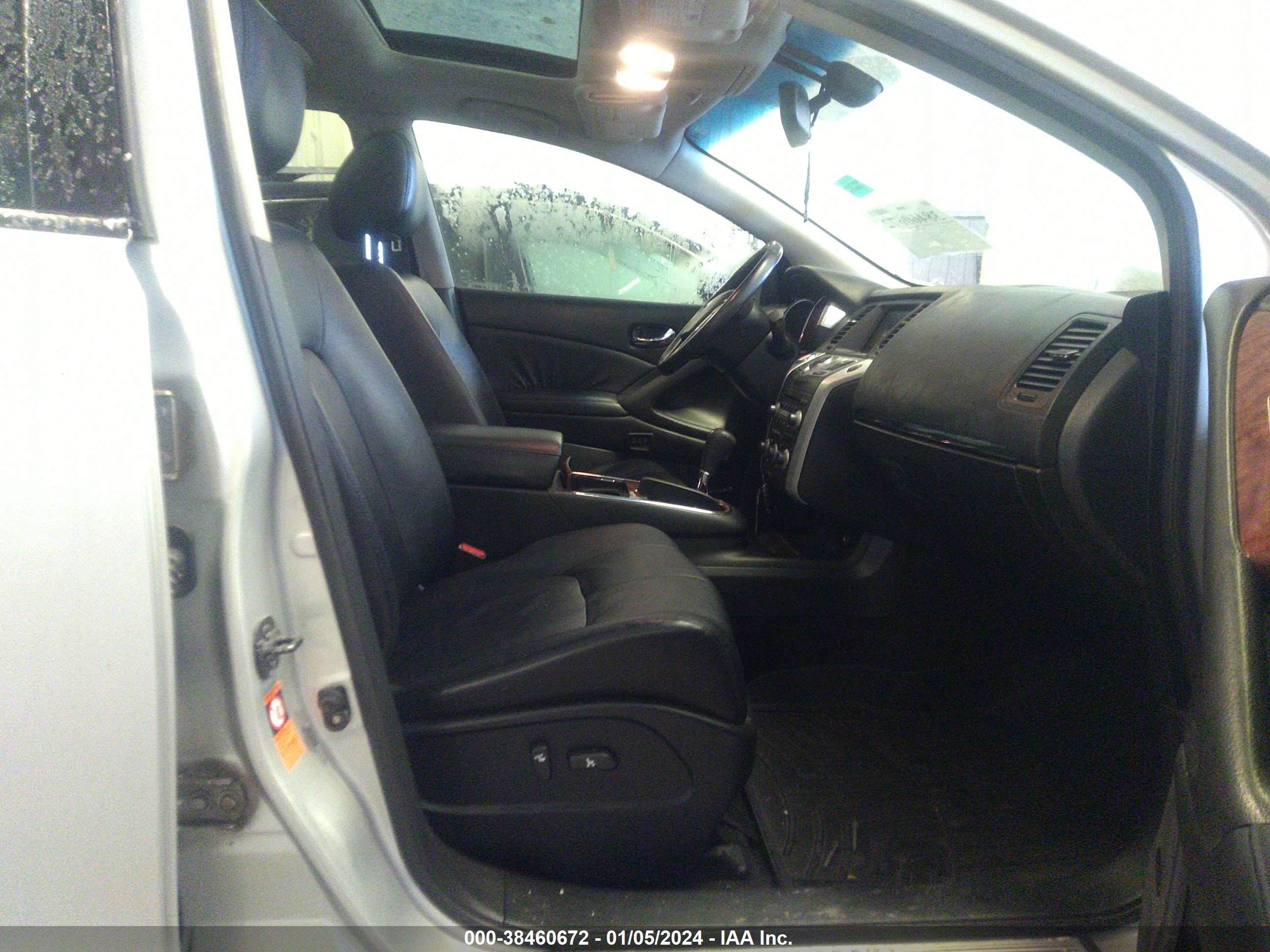 Photo 4 VIN: JN8AZ18WX9W124543 - NISSAN MURANO 