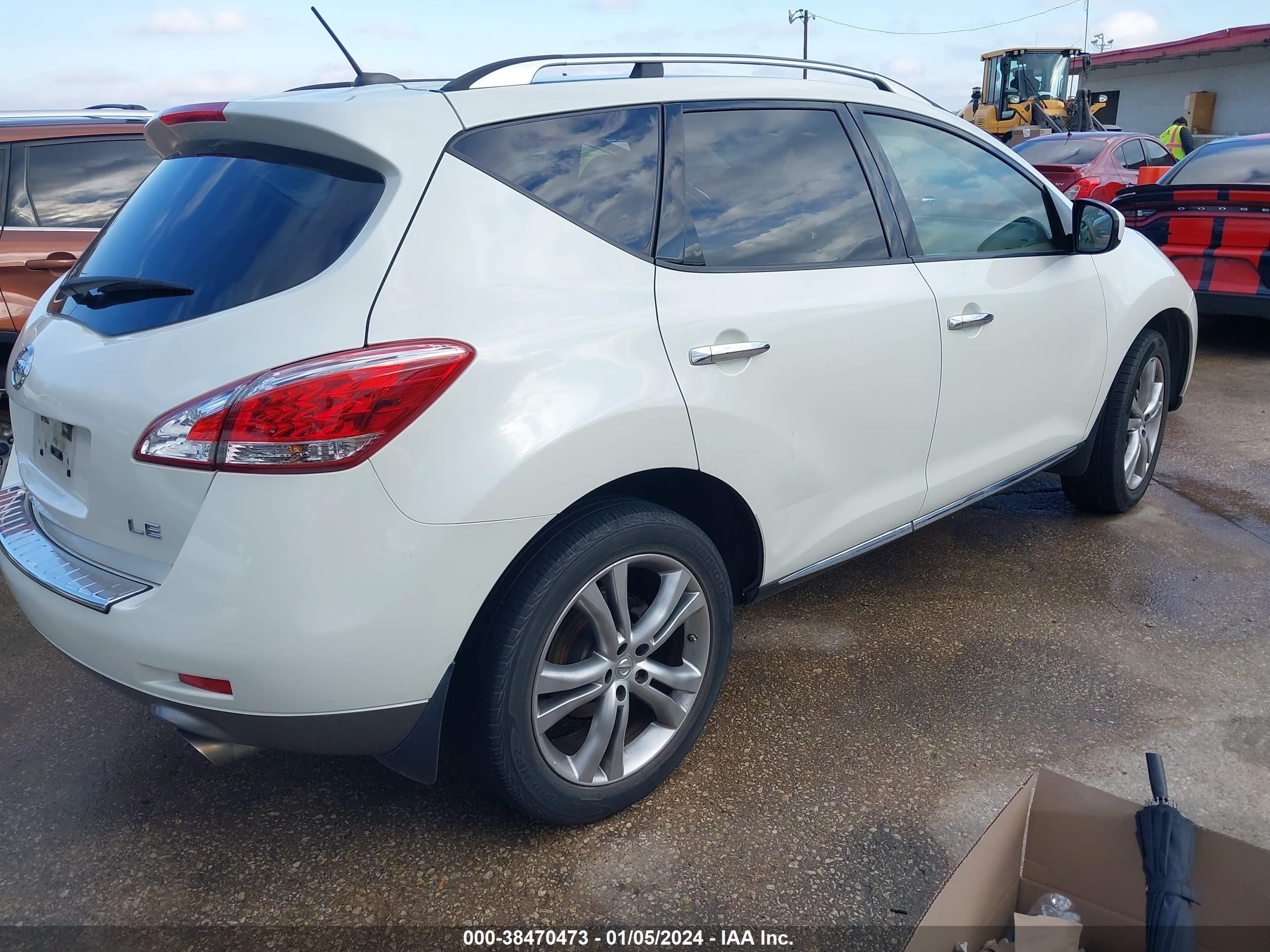 Photo 3 VIN: JN8AZ1MU5BW067548 - NISSAN MURANO 