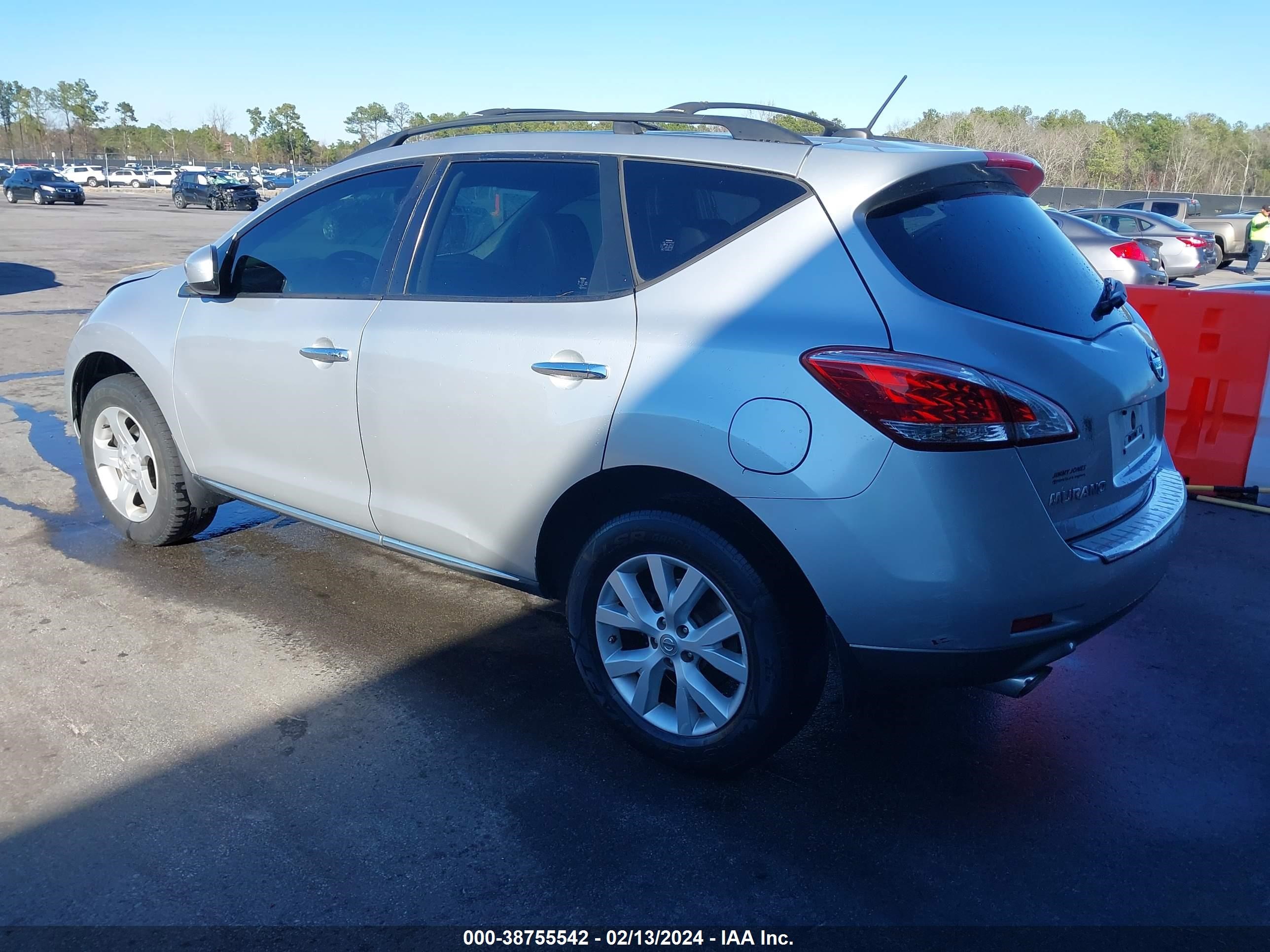 Photo 2 VIN: JN8AZ1MU8BW055037 - NISSAN MURANO 