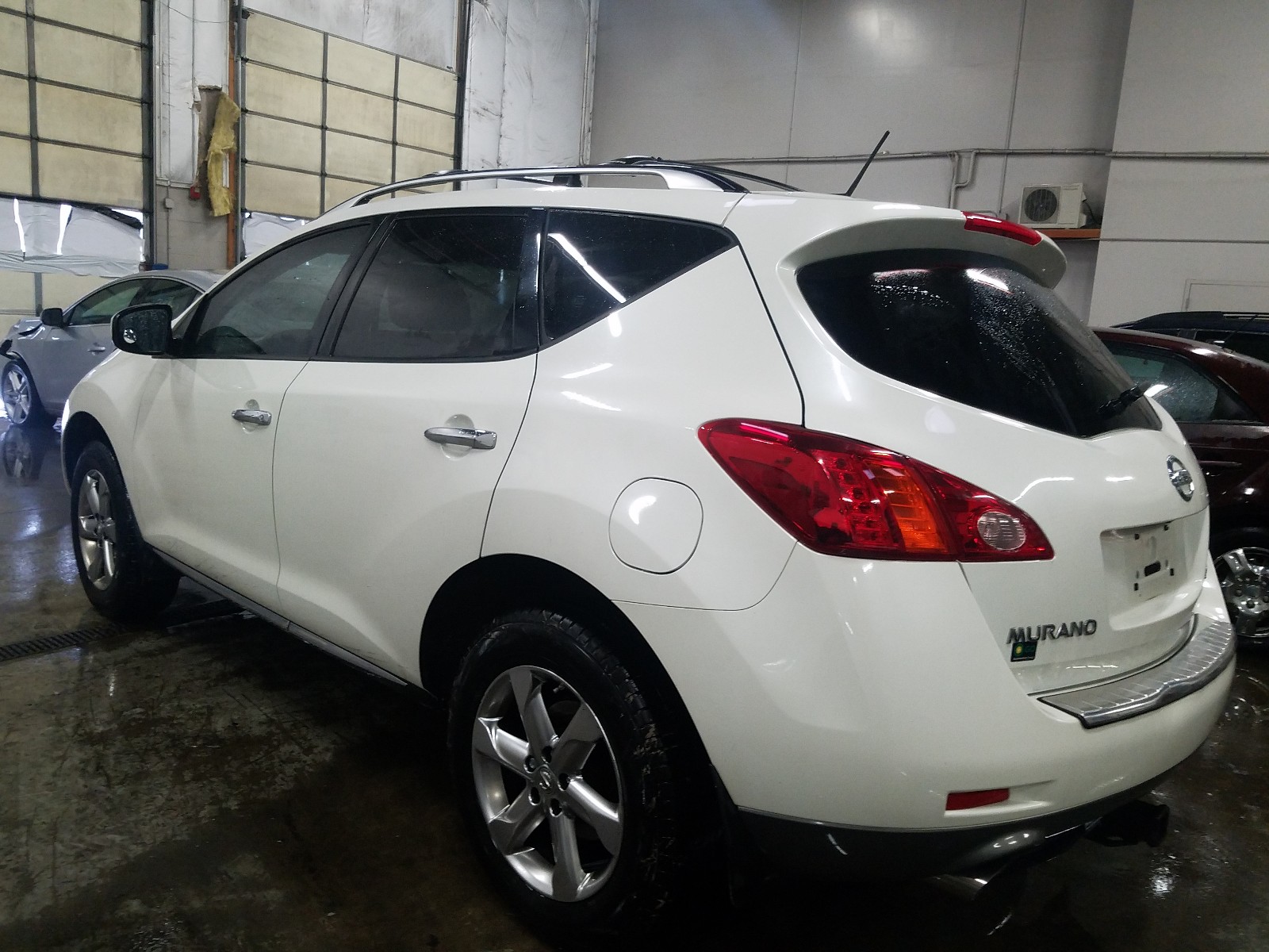 Photo 2 VIN: JN8AZ1MW2AW138270 - NISSAN MURANO S 