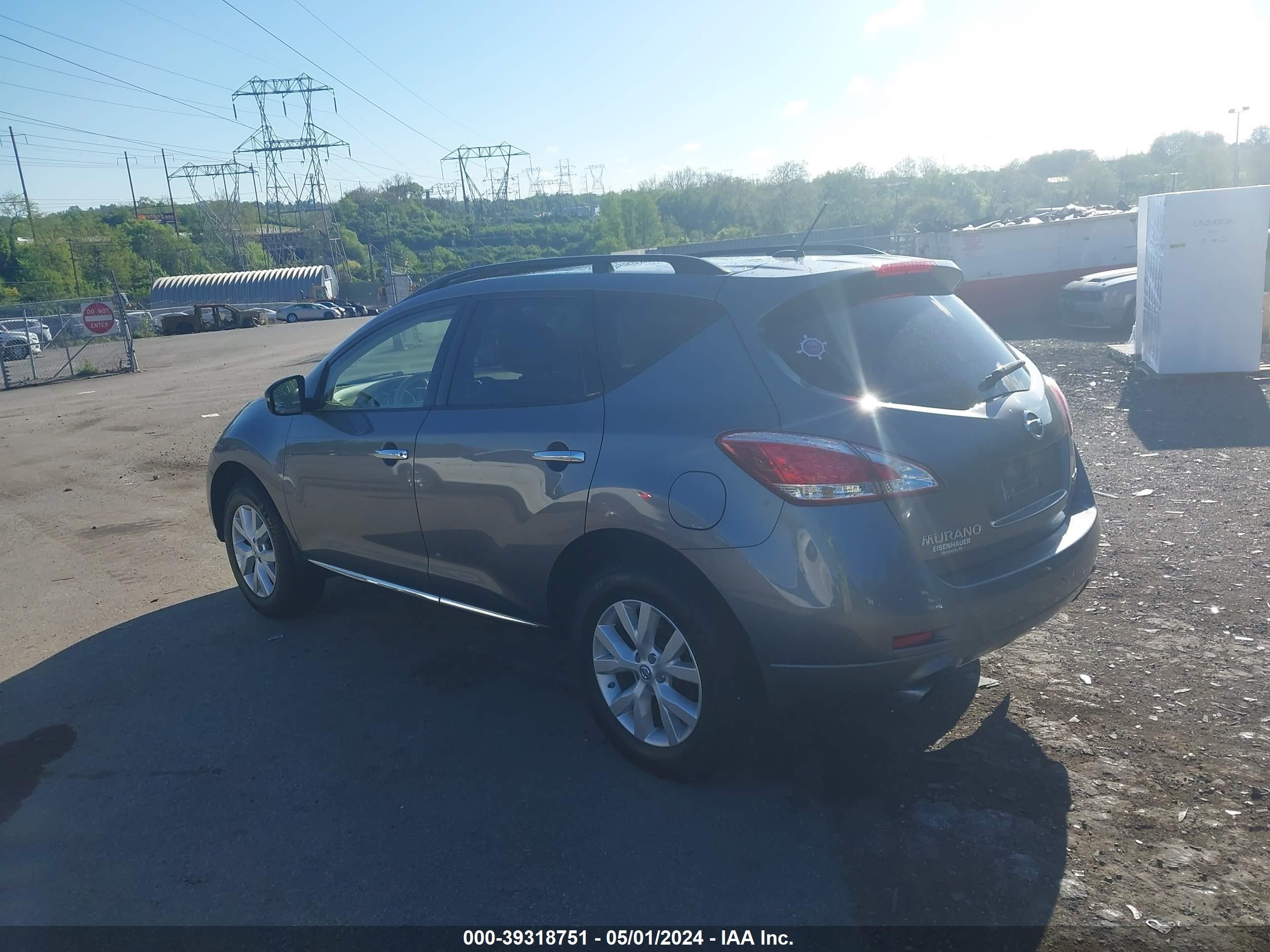 Photo 2 VIN: JN8AZ1MW7DW303637 - NISSAN MURANO 