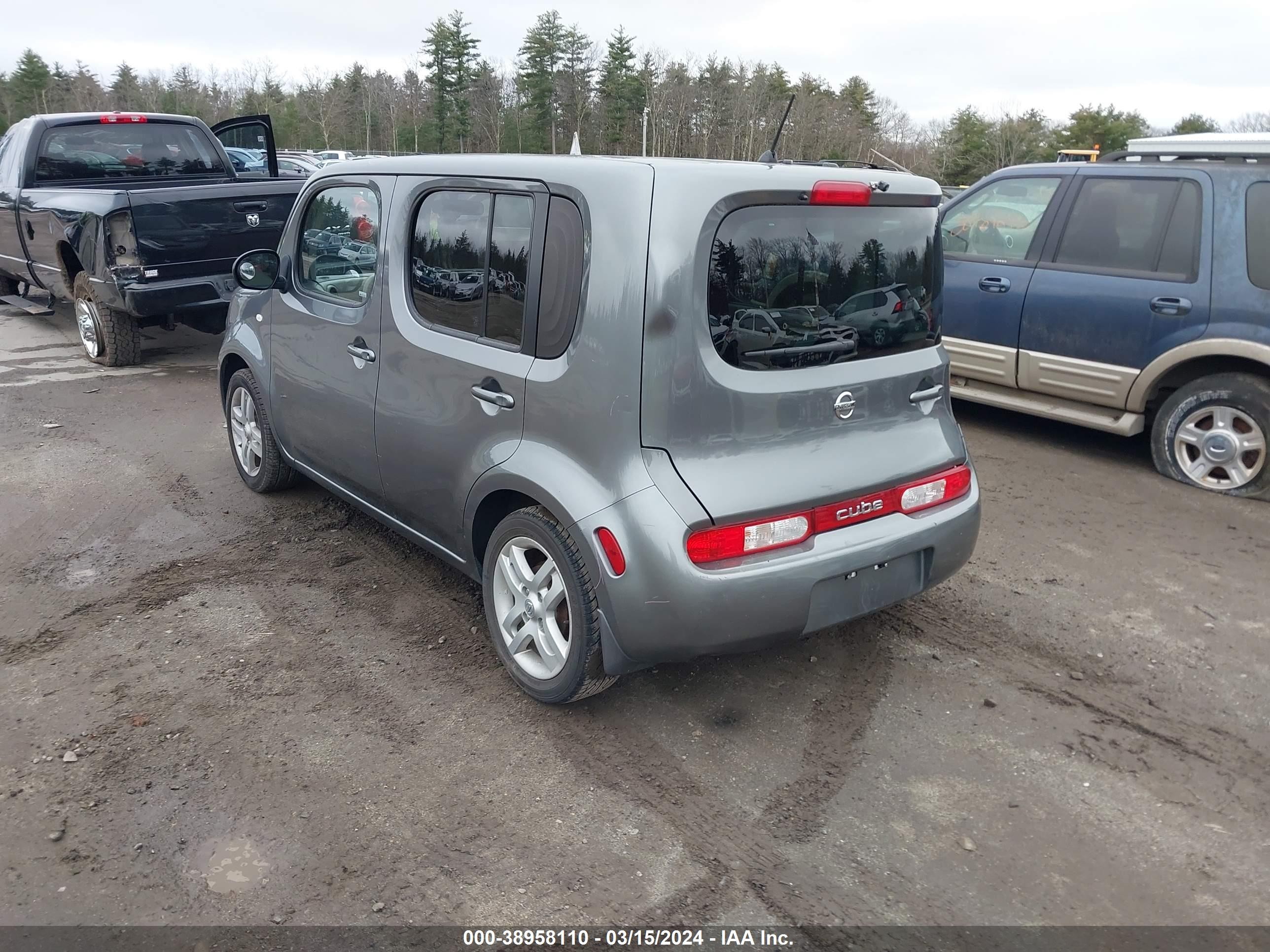 Photo 2 VIN: JN8AZ28R39T109206 - NISSAN CUBE 