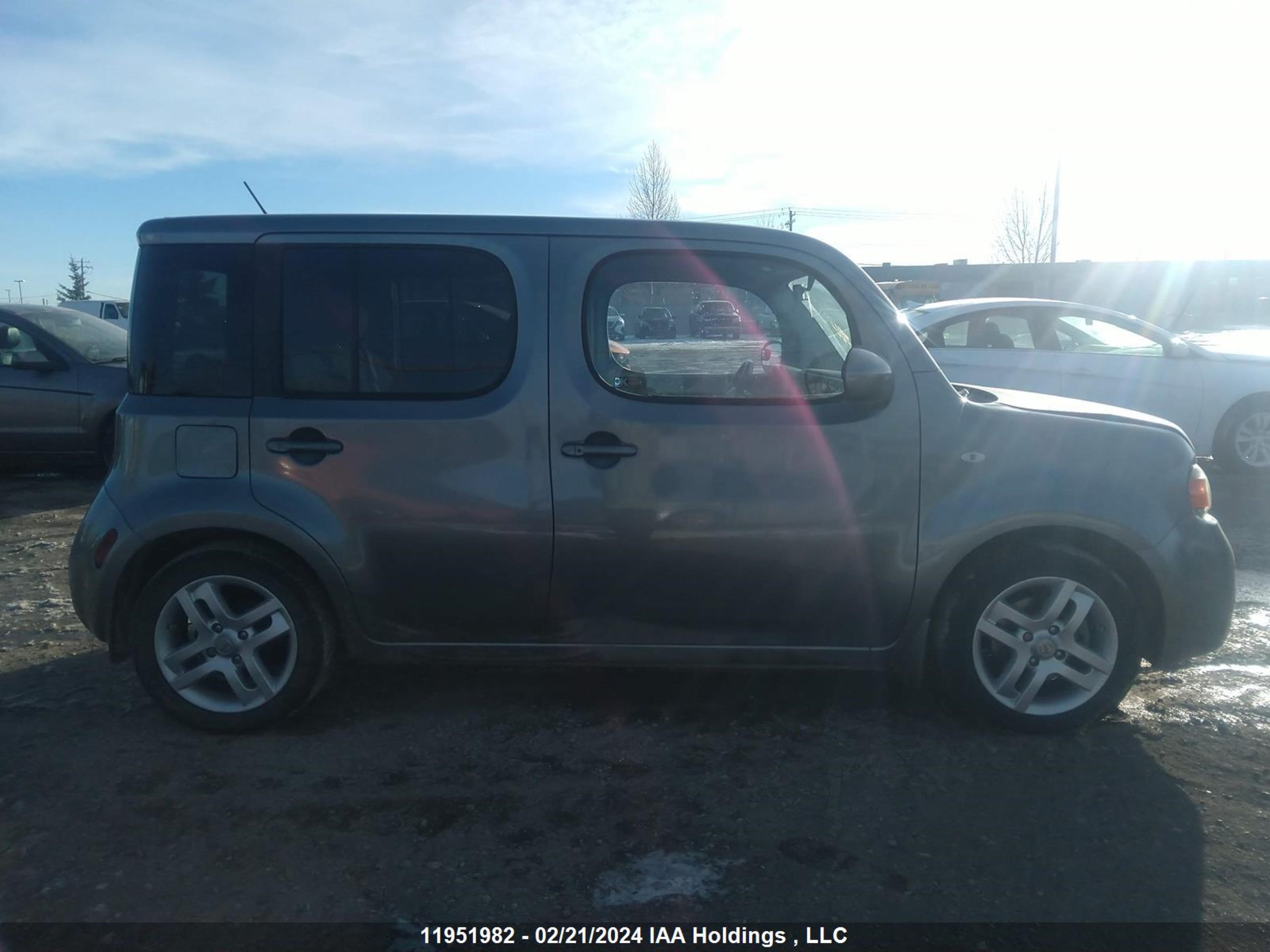 Photo 13 VIN: JN8AZ28R59T118537 - NISSAN CUBE 