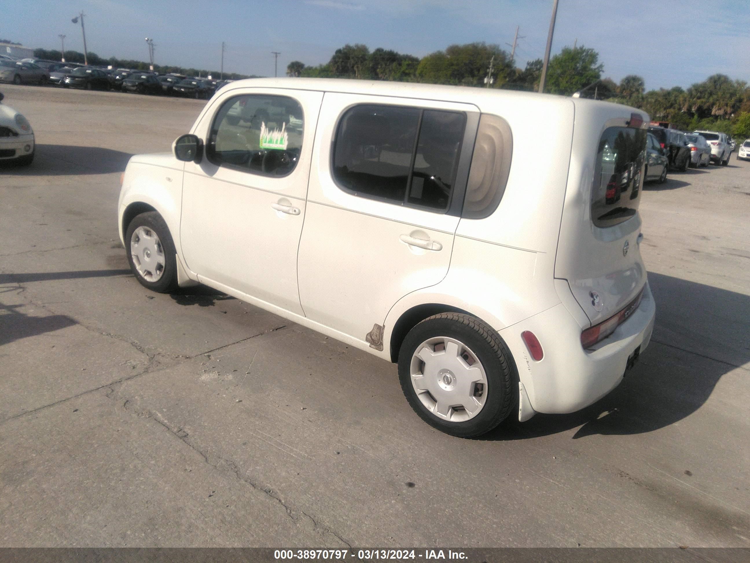 Photo 2 VIN: JN8AZ28R69T112052 - NISSAN CUBE 