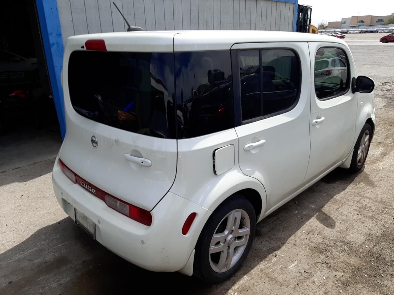 Photo 2 VIN: JN8AZ28R69T112424 - NISSAN CUBE 