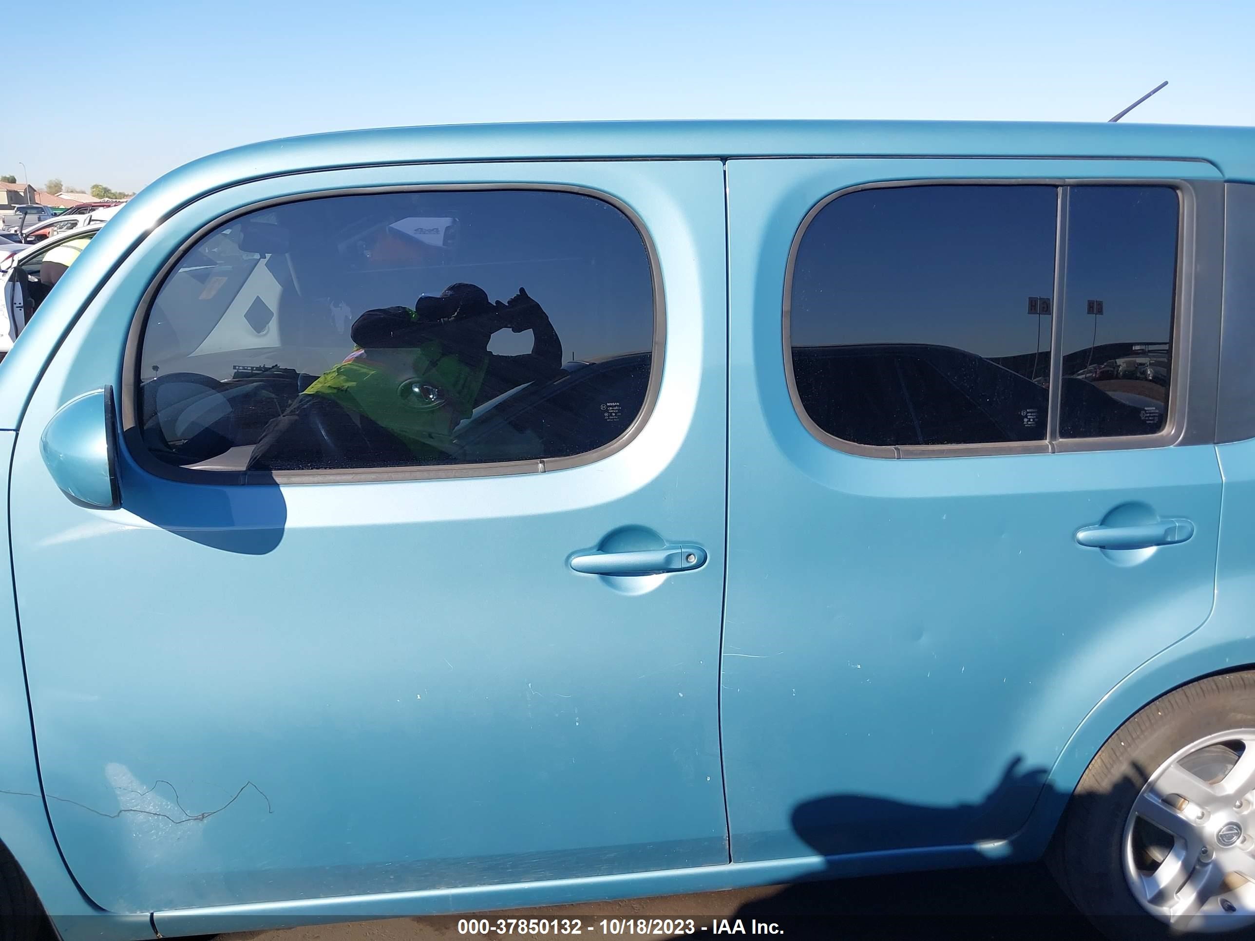 Photo 13 VIN: JN8AZ28R69T129191 - NISSAN CUBE 