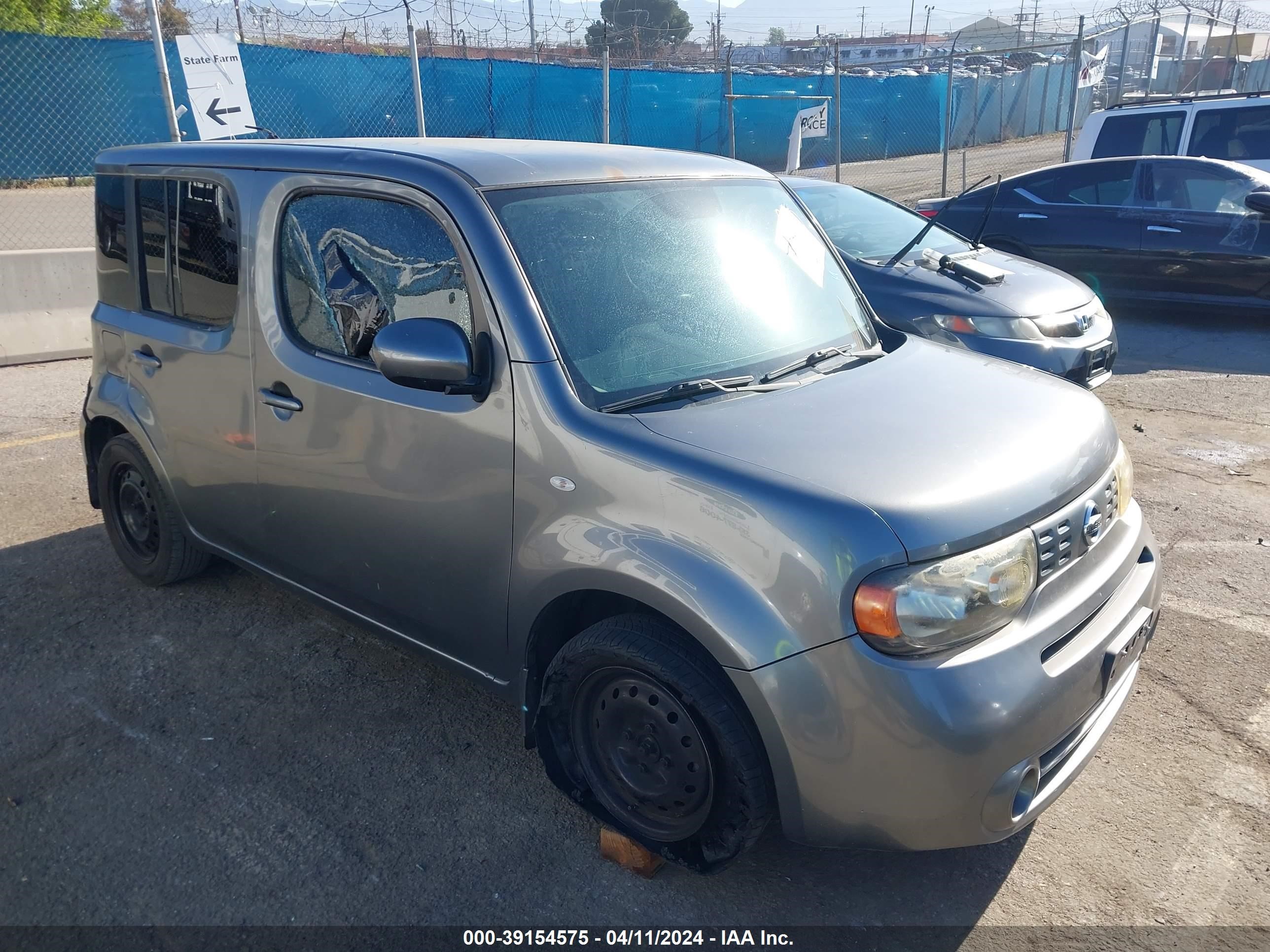 Photo 0 VIN: JN8AZ28R69T131281 - NISSAN CUBE 