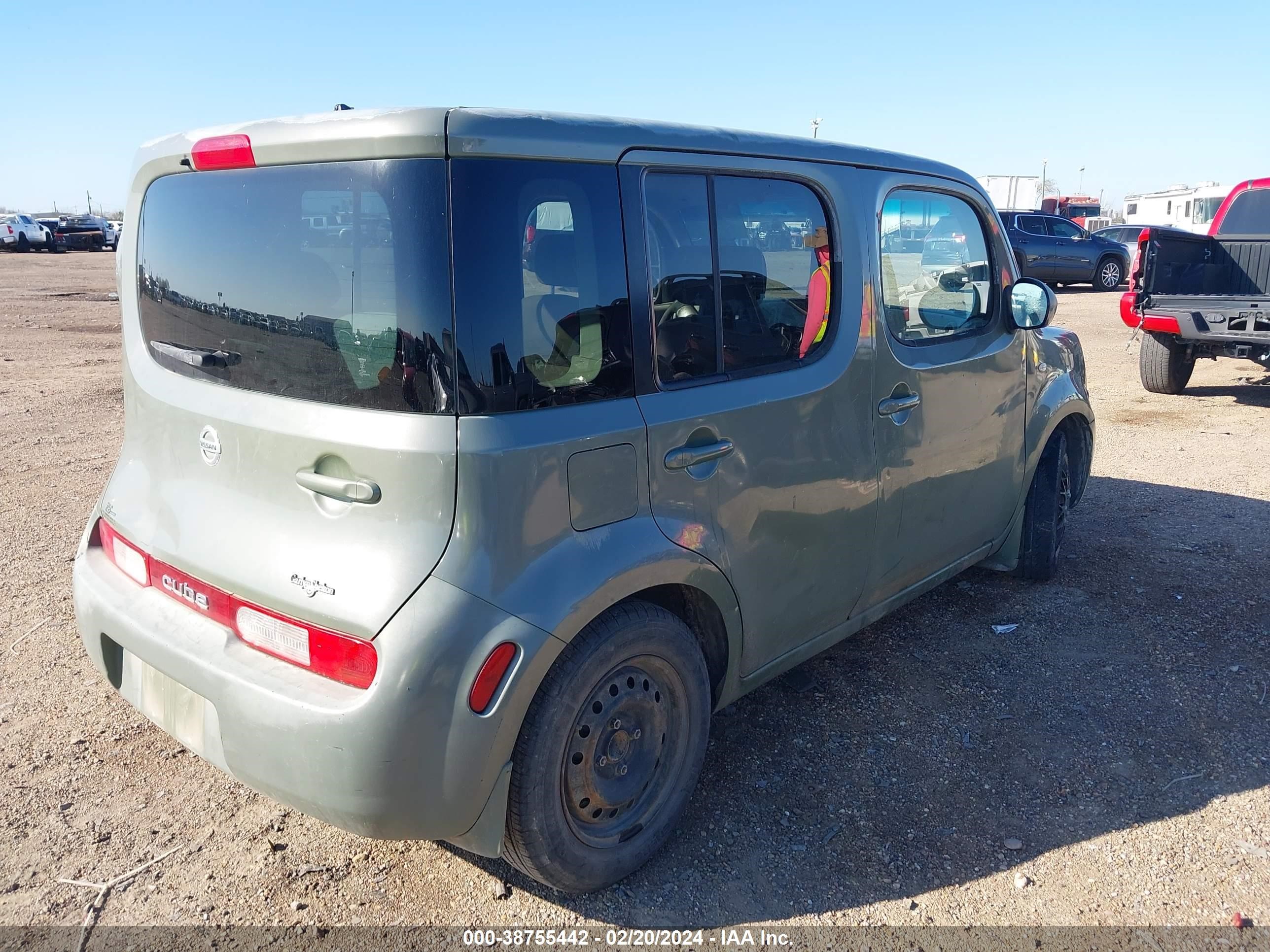 Photo 3 VIN: JN8AZ28R79T113906 - NISSAN CUBE 