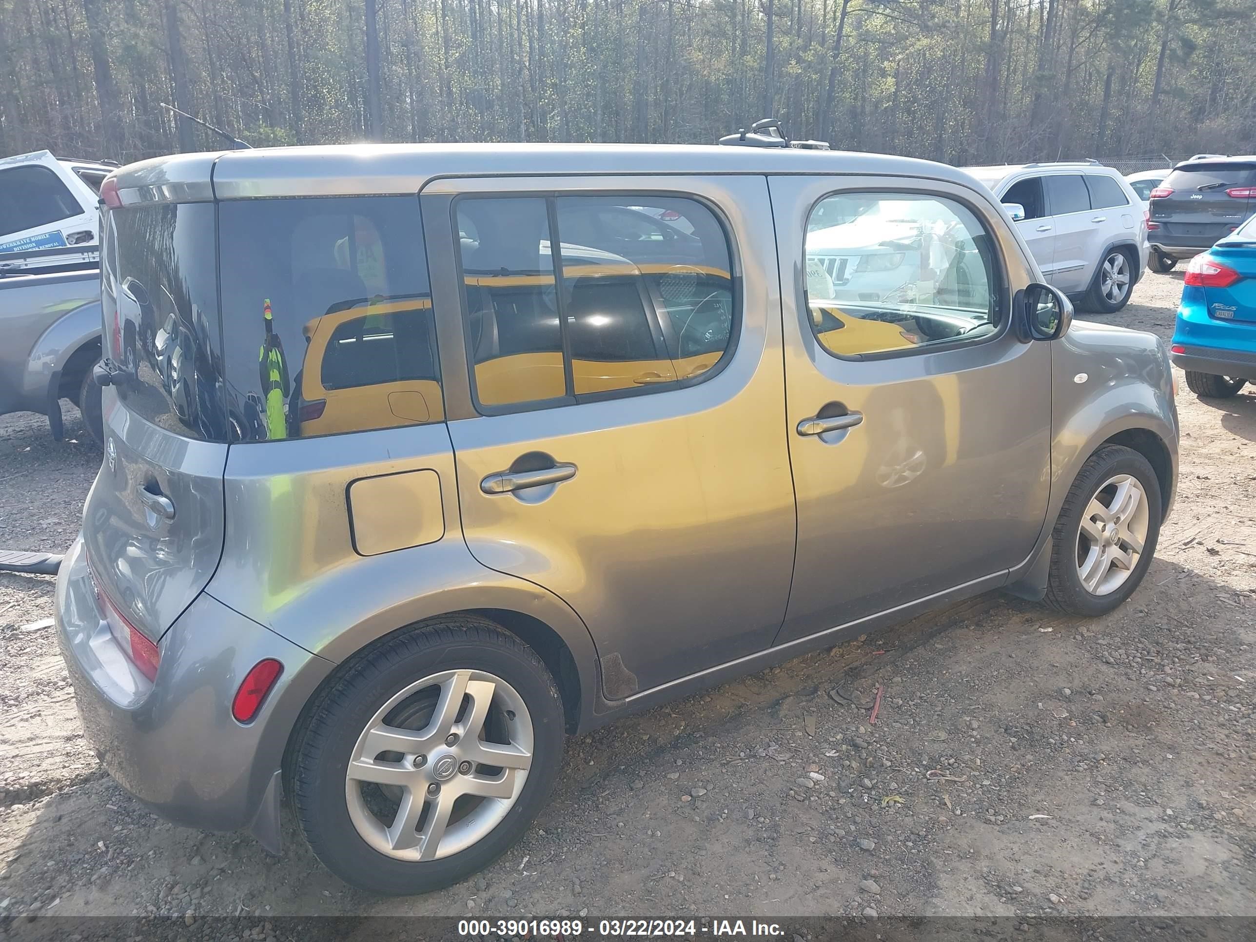 Photo 3 VIN: JN8AZ28RX9T118453 - NISSAN CUBE 