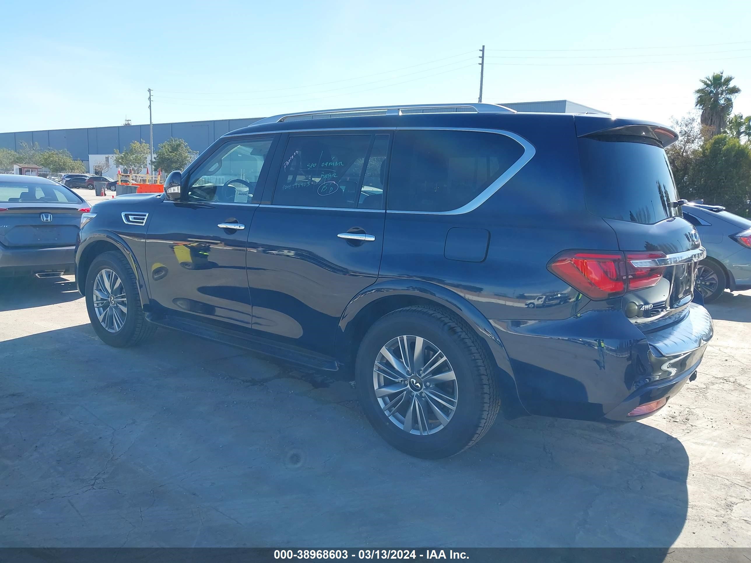 Photo 2 VIN: JN8AZ2AE3R9329773 - INFINITI QX80 