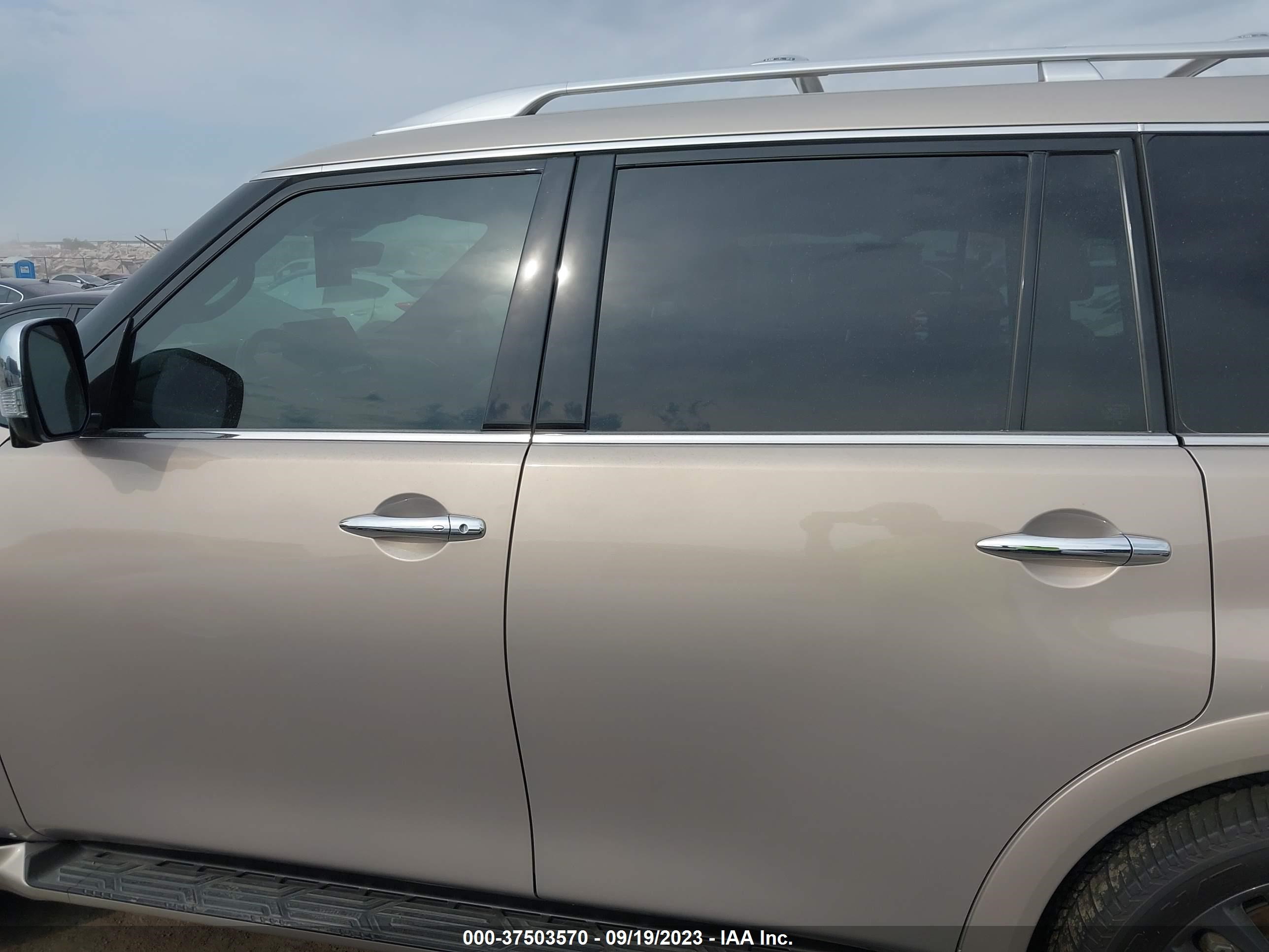 Photo 14 VIN: JN8AZ2BF4N9743582 - INFINITI QX80 