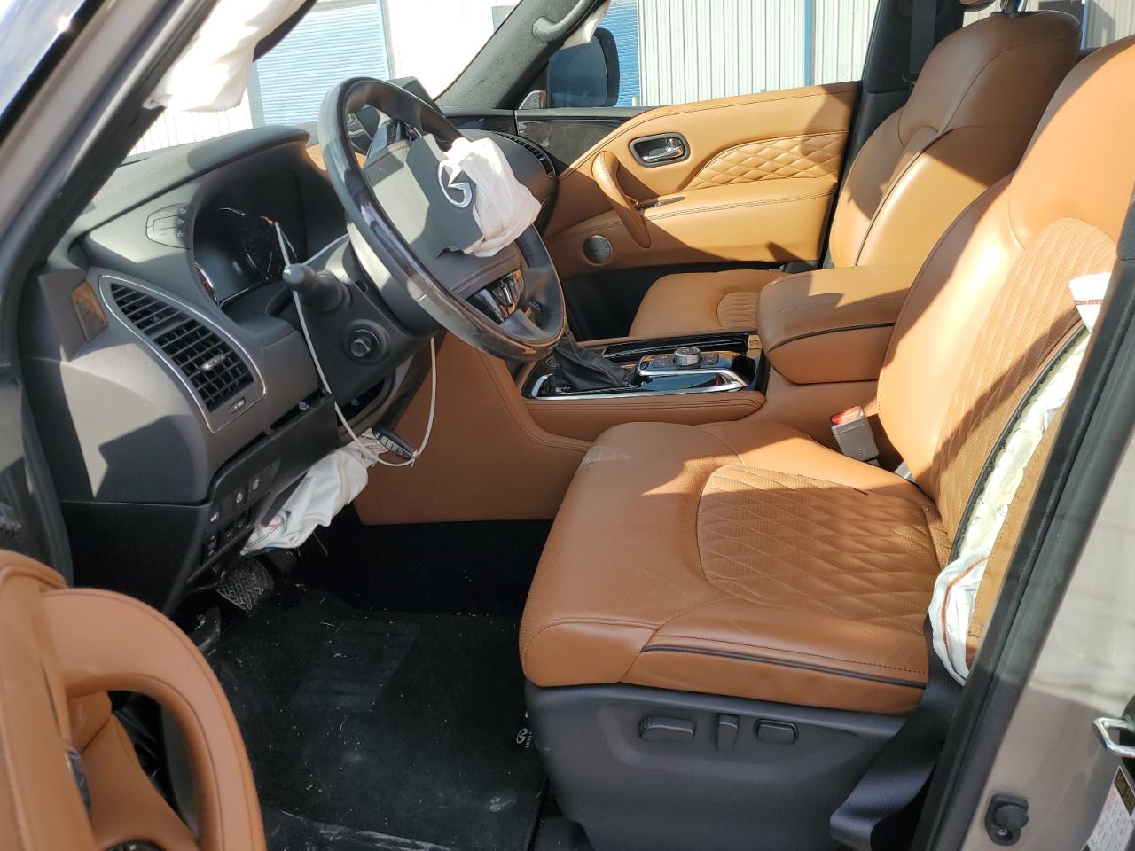 Photo 6 VIN: JN8AZ2BF6P9755512 - INFINITI QX80 