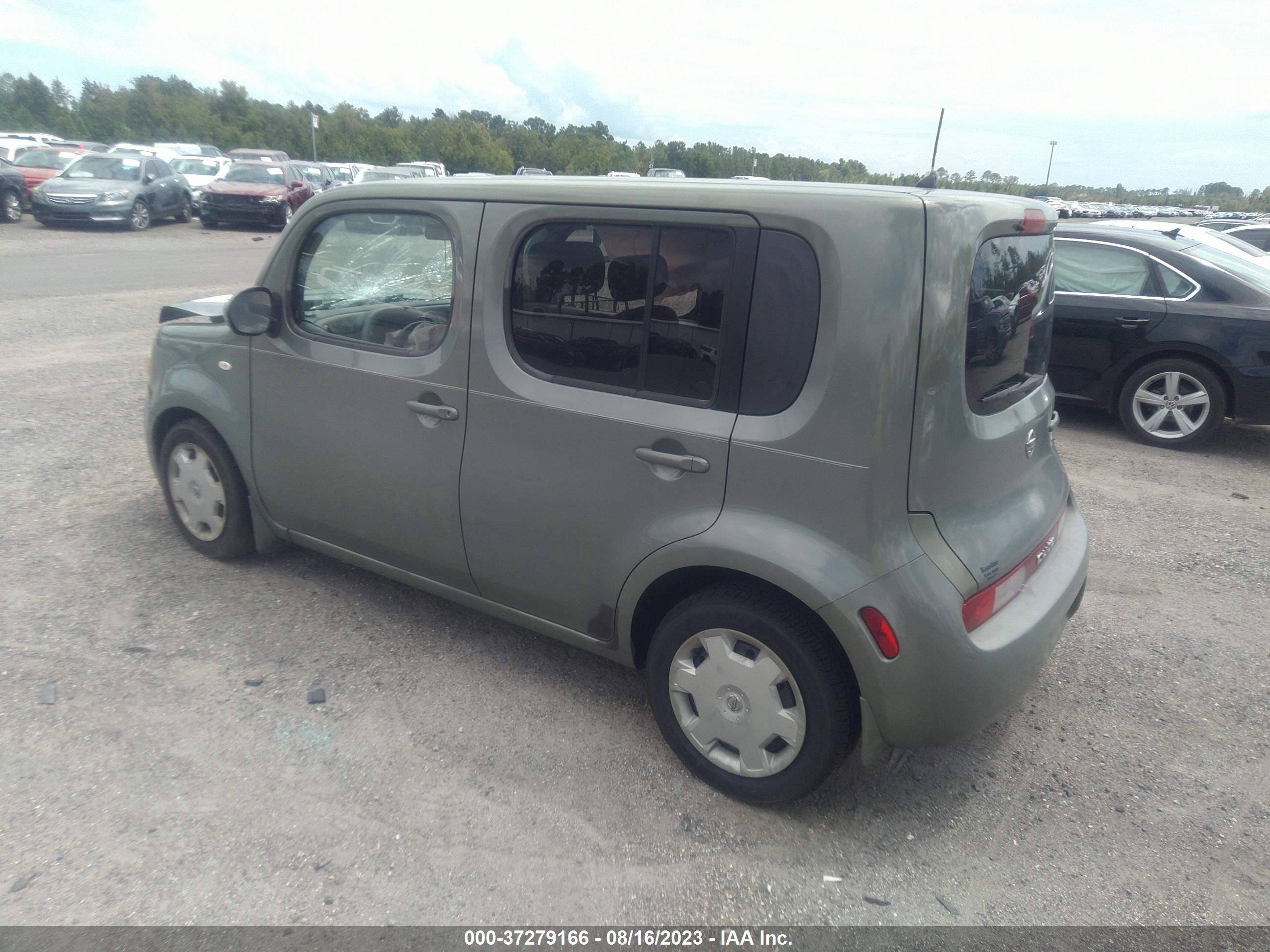 Photo 2 VIN: JN8AZ2KR0AT164189 - NISSAN CUBE 