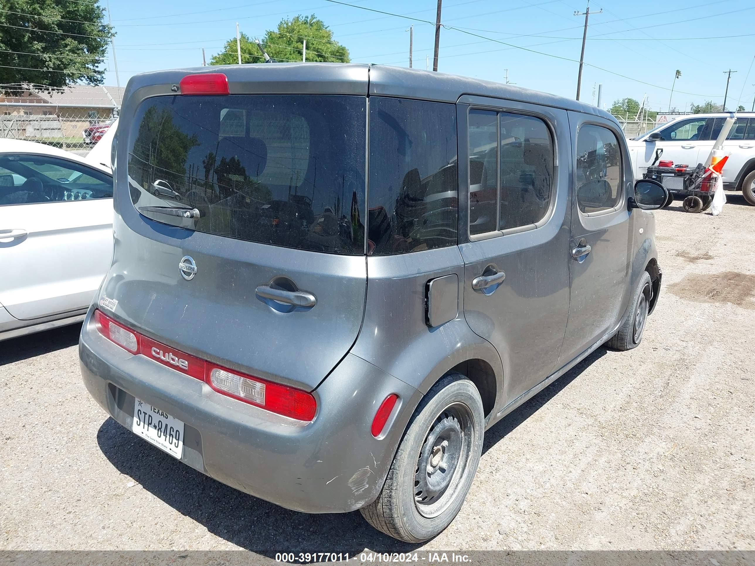 Photo 3 VIN: JN8AZ2KR0BT202974 - NISSAN CUBE 