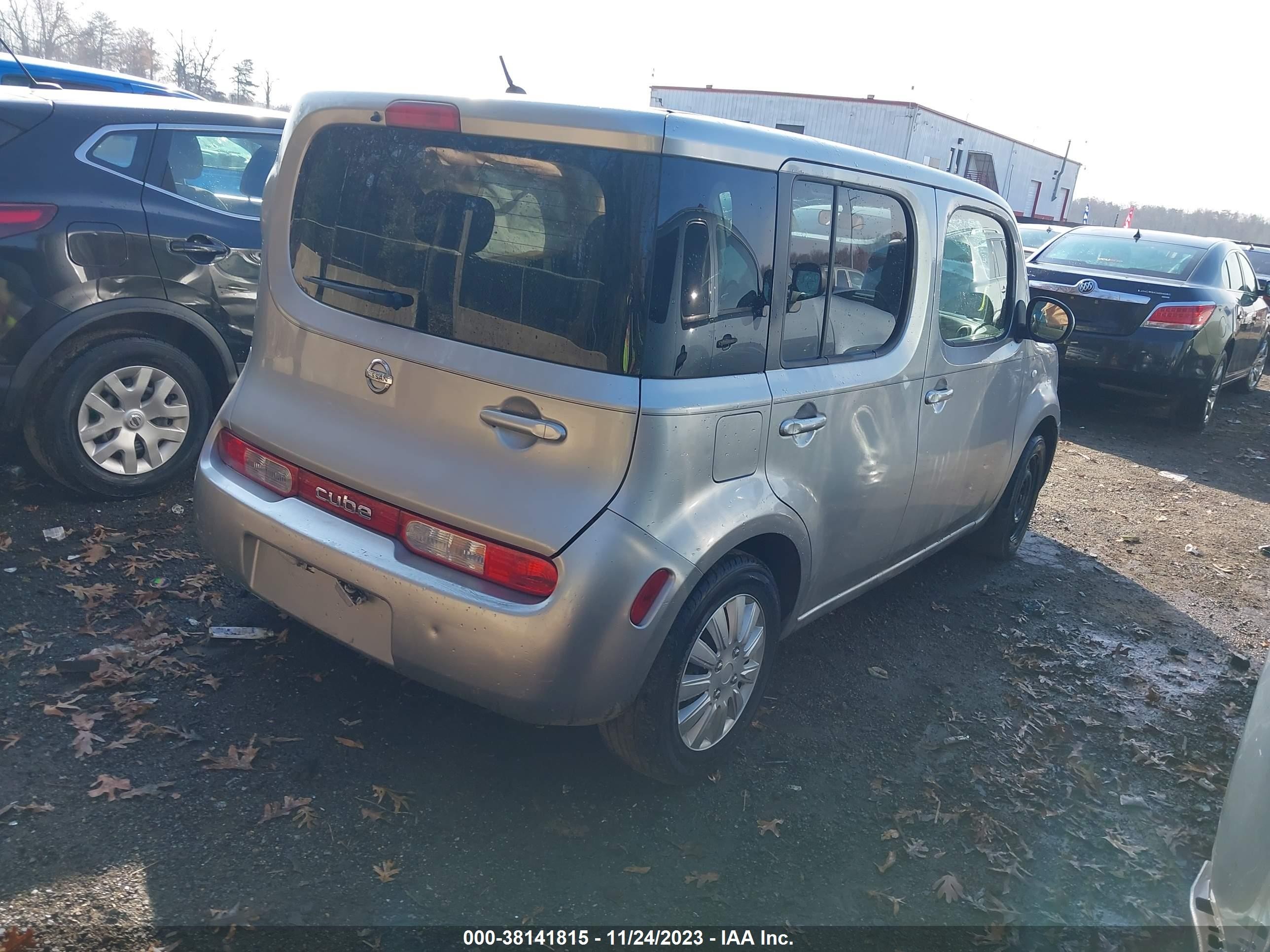 Photo 3 VIN: JN8AZ2KR1BT206502 - NISSAN CUBE 