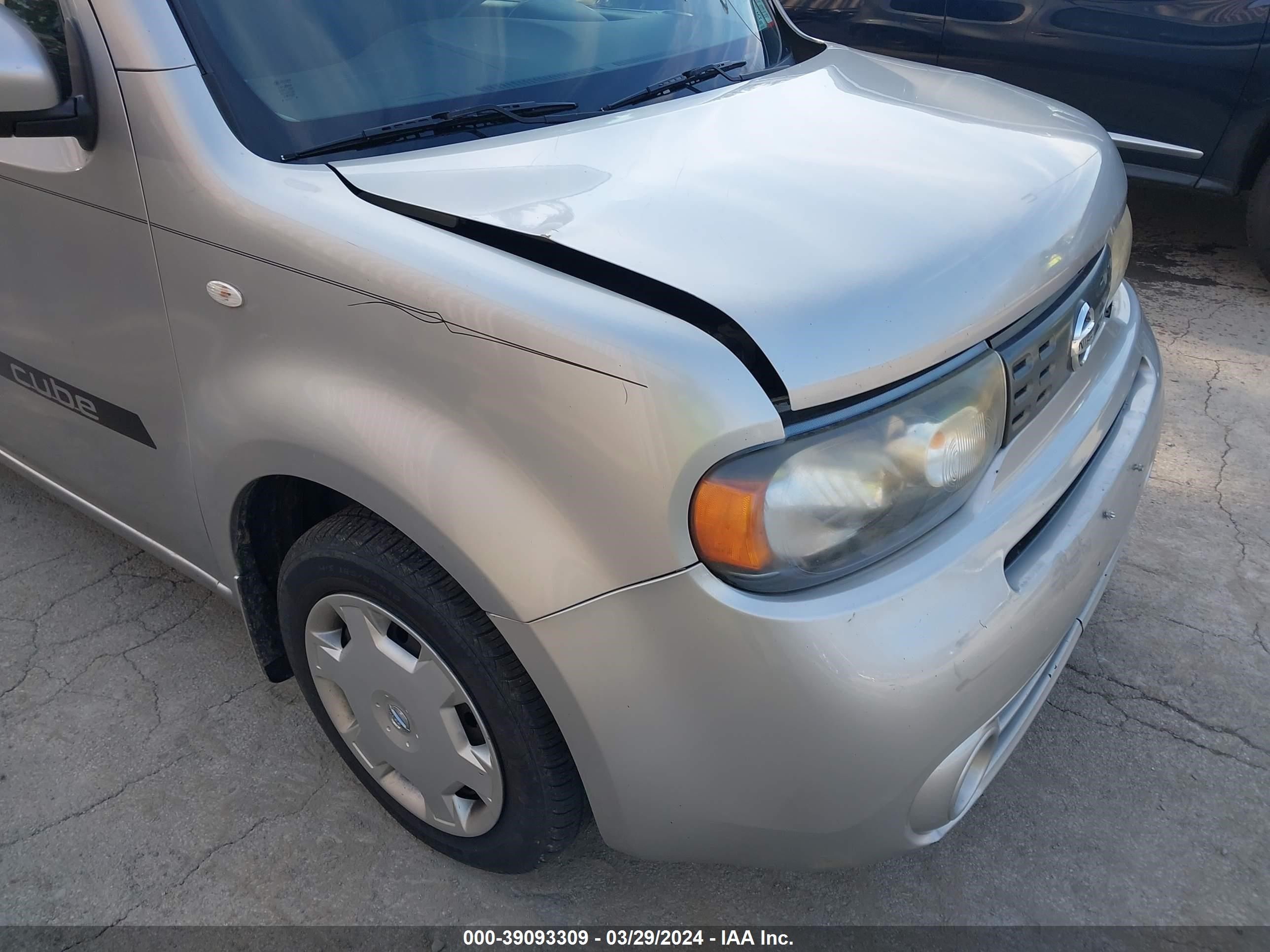 Photo 5 VIN: JN8AZ2KR2BT204015 - NISSAN CUBE 