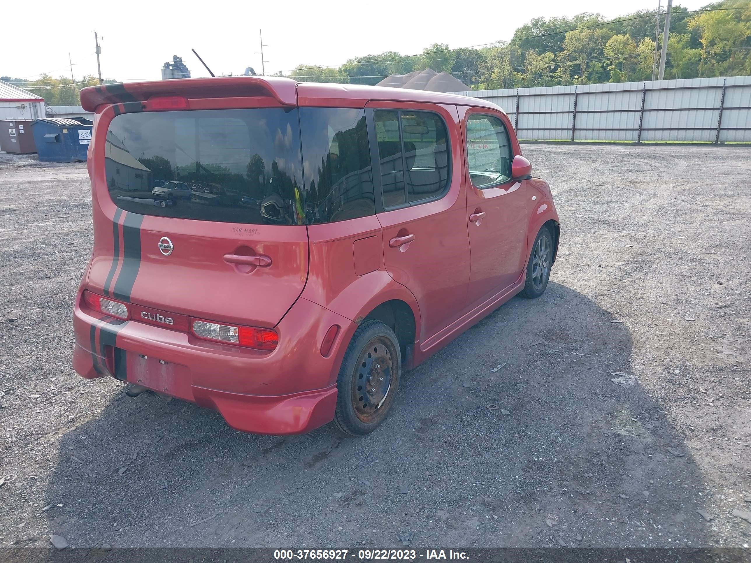 Photo 3 VIN: JN8AZ2KR3BT201060 - NISSAN CUBE 