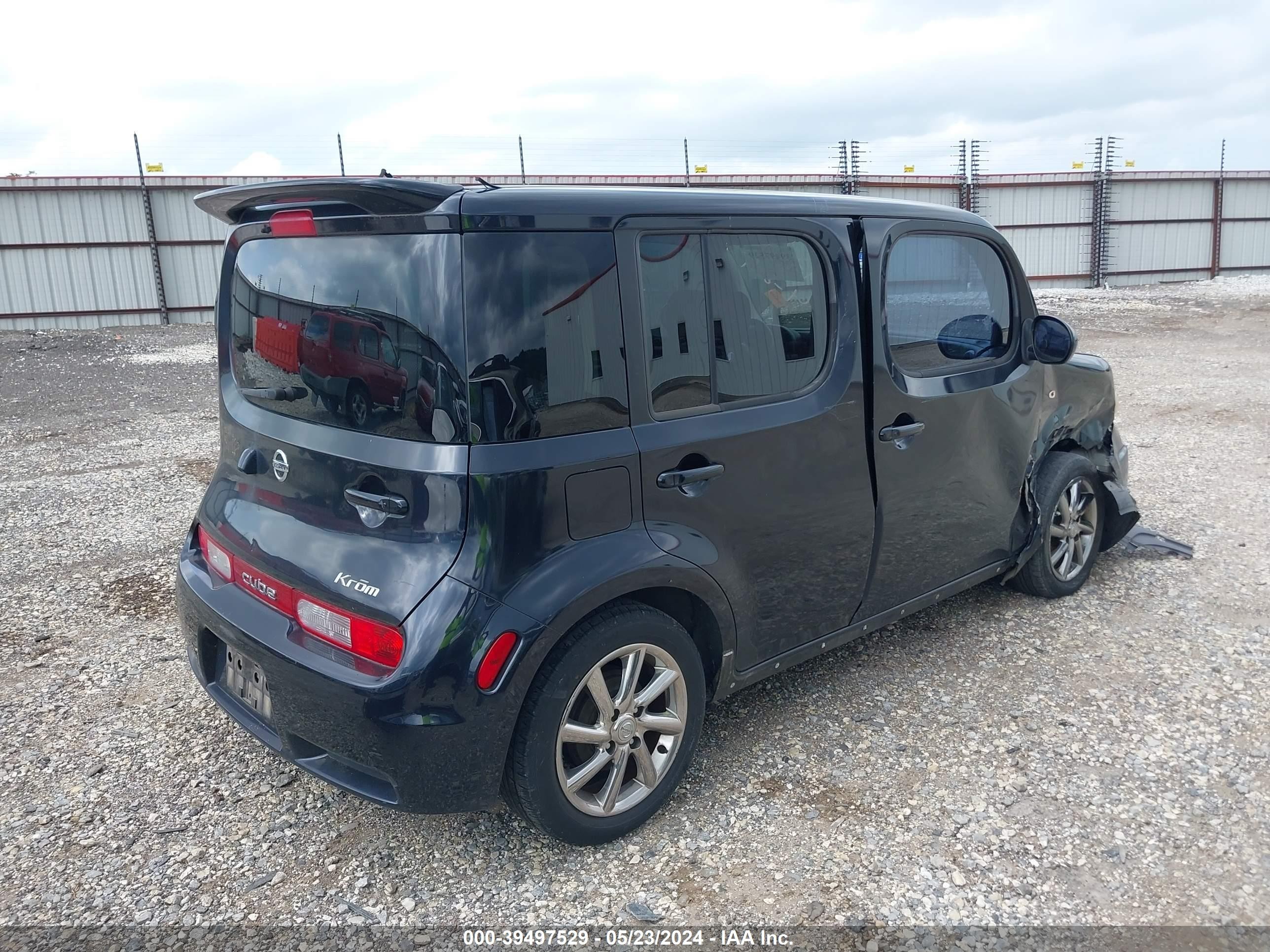 Photo 3 VIN: JN8AZ2KR5AT169341 - NISSAN CUBE 