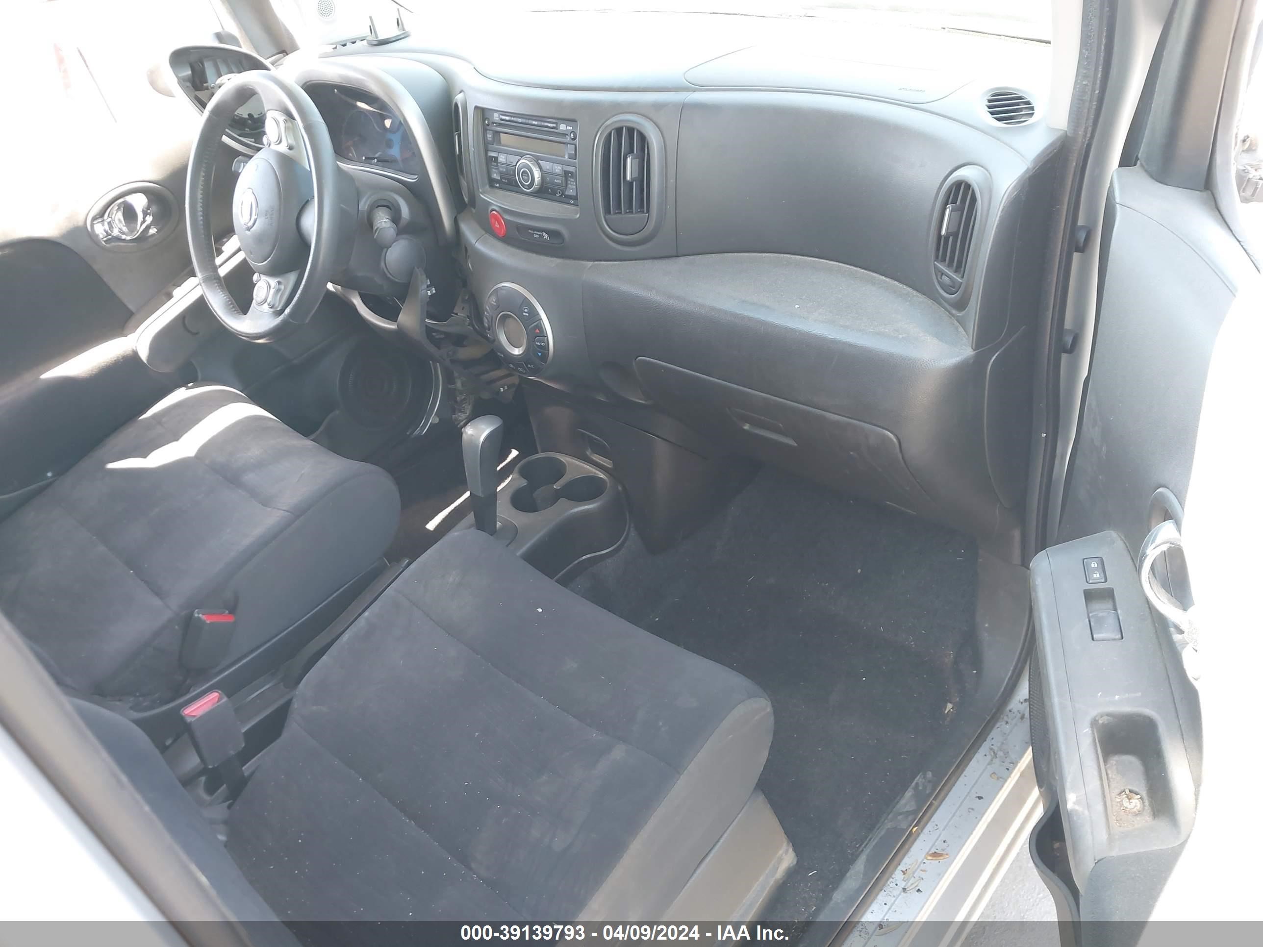 Photo 4 VIN: JN8AZ2KR5CT253789 - NISSAN CUBE 