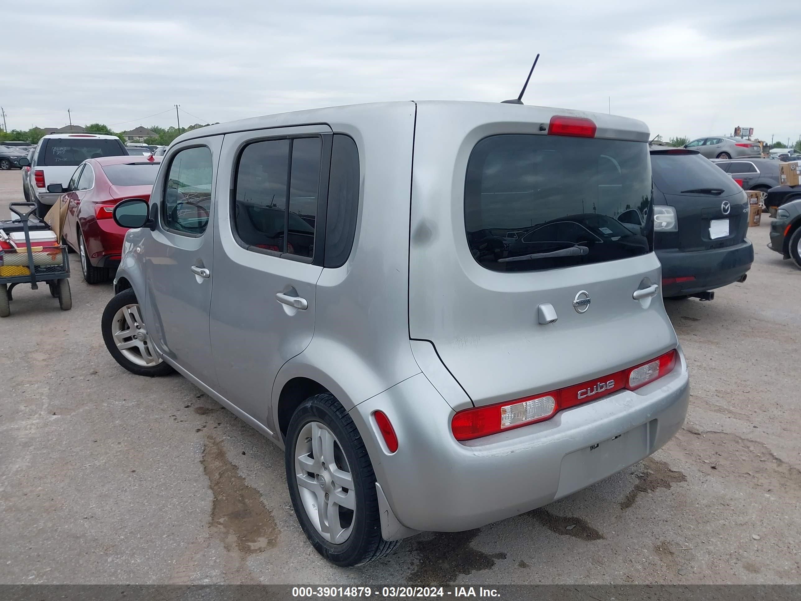 Photo 2 VIN: JN8AZ2KR6AT154413 - NISSAN CUBE 